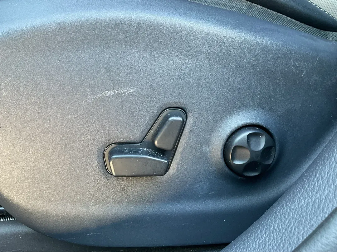 2014 Jeep Cherokee Limited (1C4PJMDS5EW) with an Other engine, located at 1099 N County Rd 25A , Troy, OH, 45373, (937) 908-9800, 40.057079, -84.212883 - Discover the perfect blend of versatility and style with the 2014 Jeep Cherokee Limited, now available at Advantage Car and Credit in Troy, OH! Whether you're navigating the daily grind or embarking on weekend adventures, this crossover SUV is designed to enhance your lifestyle, making it an ideal c - Photo#18