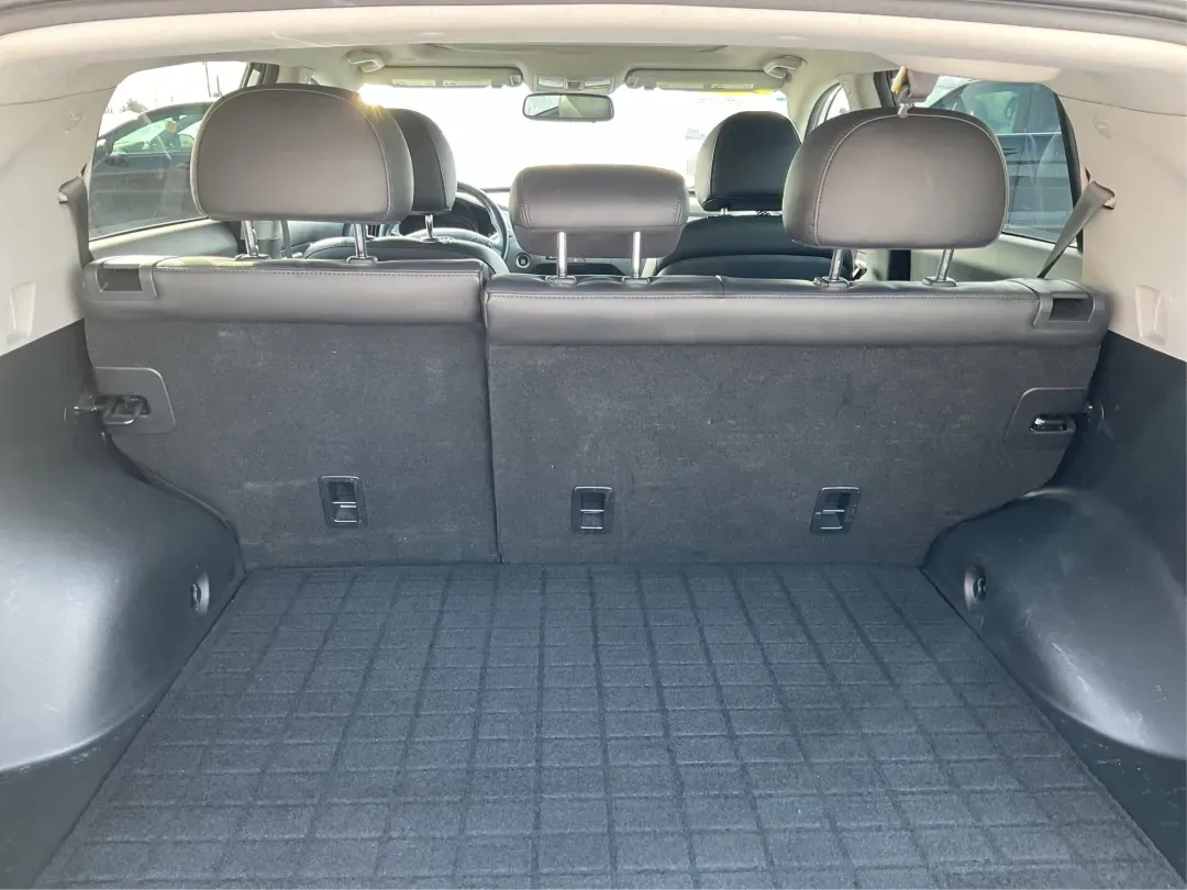 2016 Kia Sportage EX (KNDPCCAC2G7) with an Theta II 2.4L I-4 gasoline direct injection engine, located at 8750 N County Rd 25A, Piqua, OH, 45356, (937) 908-9800, 40.164391, -84.232513 - ### Elevate Your Adventures with the 2016 Kia Sportage EX from Advantage Car and Credit - Piqua!<br /> <br /> Are you ready to embrace a lifestyle filled with adventure and comfort? Whether you're a growing family, a daily commuter, or someone who loves weekend getaways, the 2016 Kia Sportage EX is - Photo#12