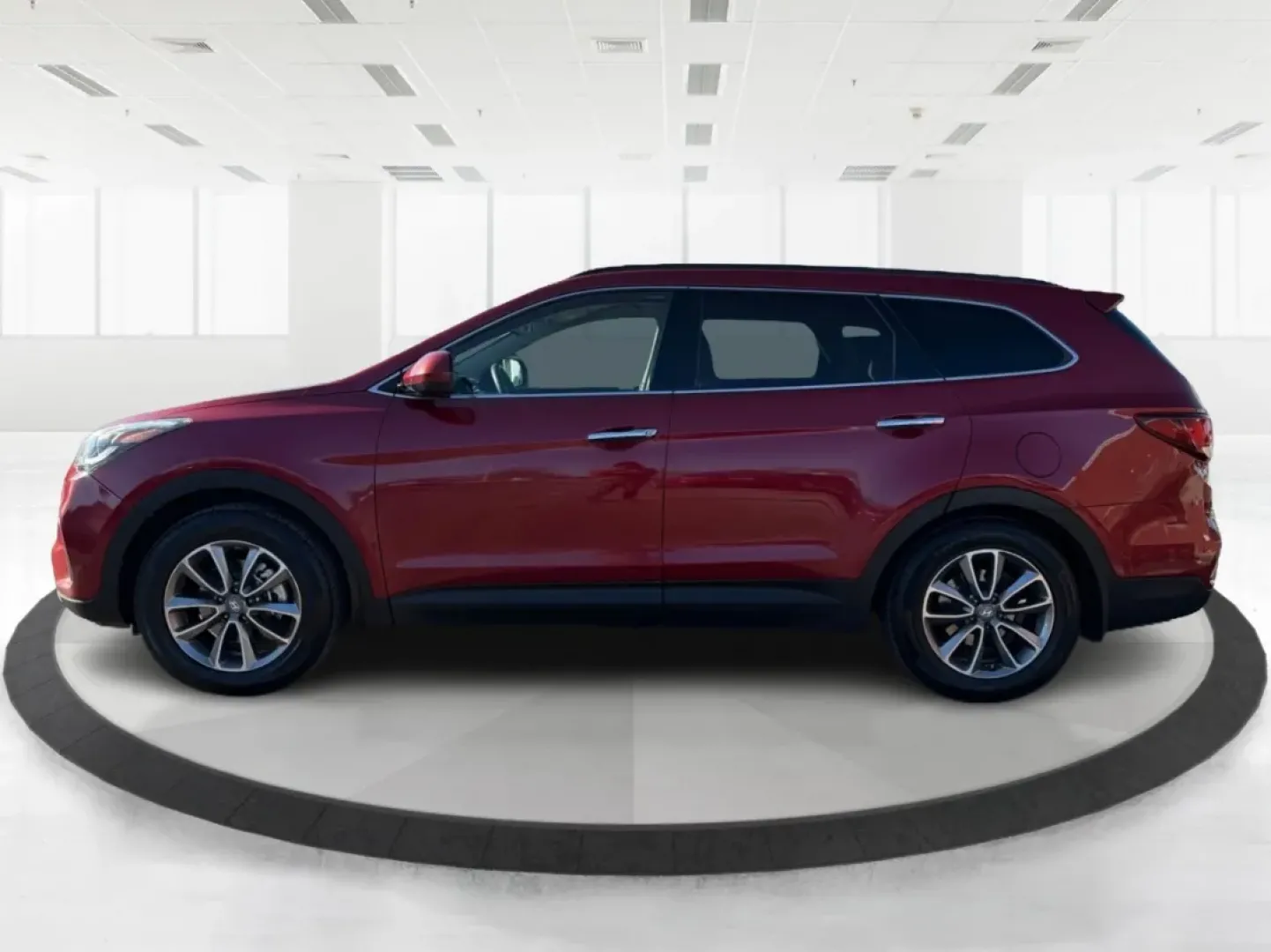 2017 Hyundai Santa Fe SE (KM8SMDHF0HU) with an 3.3L V-6 gasoline direct injection engine, 6A transmission, located at 1230 East Main St, Xenia, OH, 45385, (937) 908-9800, 39.688026, -83.910172 - **Adventure Awaits with This 2017 Hyundai Santa Fe SE - Your Ideal Family SUV!**<br /> <br /> Are you on the lookout for a versatile, spacious SUV that can easily accommodate your family's needs? Look no further than this stunning 2017 Hyundai Santa Fe SE, available now at Advantage Car and Credit i - Photo#5
