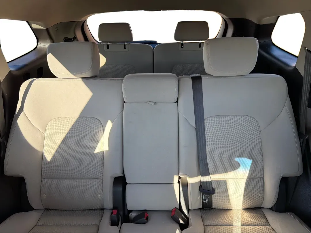 2017 Hyundai Santa Fe SE (KM8SMDHF0HU) with an 3.3L V-6 gasoline direct injection engine, 6A transmission, located at 1230 East Main St, Xenia, OH, 45385, (937) 908-9800, 39.688026, -83.910172 - **Adventure Awaits with This 2017 Hyundai Santa Fe SE - Your Ideal Family SUV!**<br /> <br /> Are you on the lookout for a versatile, spacious SUV that can easily accommodate your family's needs? Look no further than this stunning 2017 Hyundai Santa Fe SE, available now at Advantage Car and Credit i - Photo#14