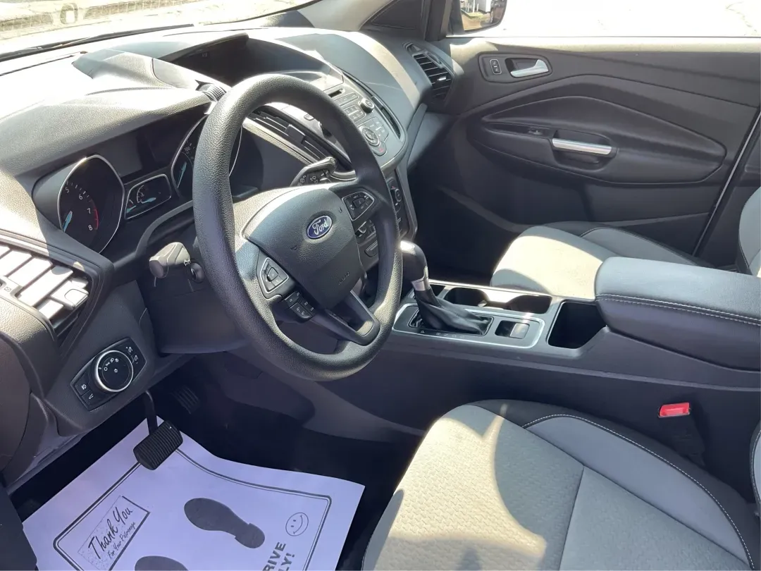 2017 Ford Escape SE (1FMCU9GD4HU) with an 1.5L L4 DOHC 16V engine, 6A transmission, located at 1184 Kauffman Ave, Fairborn, OH, 45324, (937) 908-9800, 39.807072, -84.030914 - **Adventure Awaits in This 2017 Ford Escape SE Perfect for Your Next Journey!**<br /> <br /> If you're looking for a versatile vehicle that meets the needs of an active lifestyle, the 2017 Ford Escape SE is the perfect choice for adventurous families or budget-conscious commuters. With ample room f - Photo#9