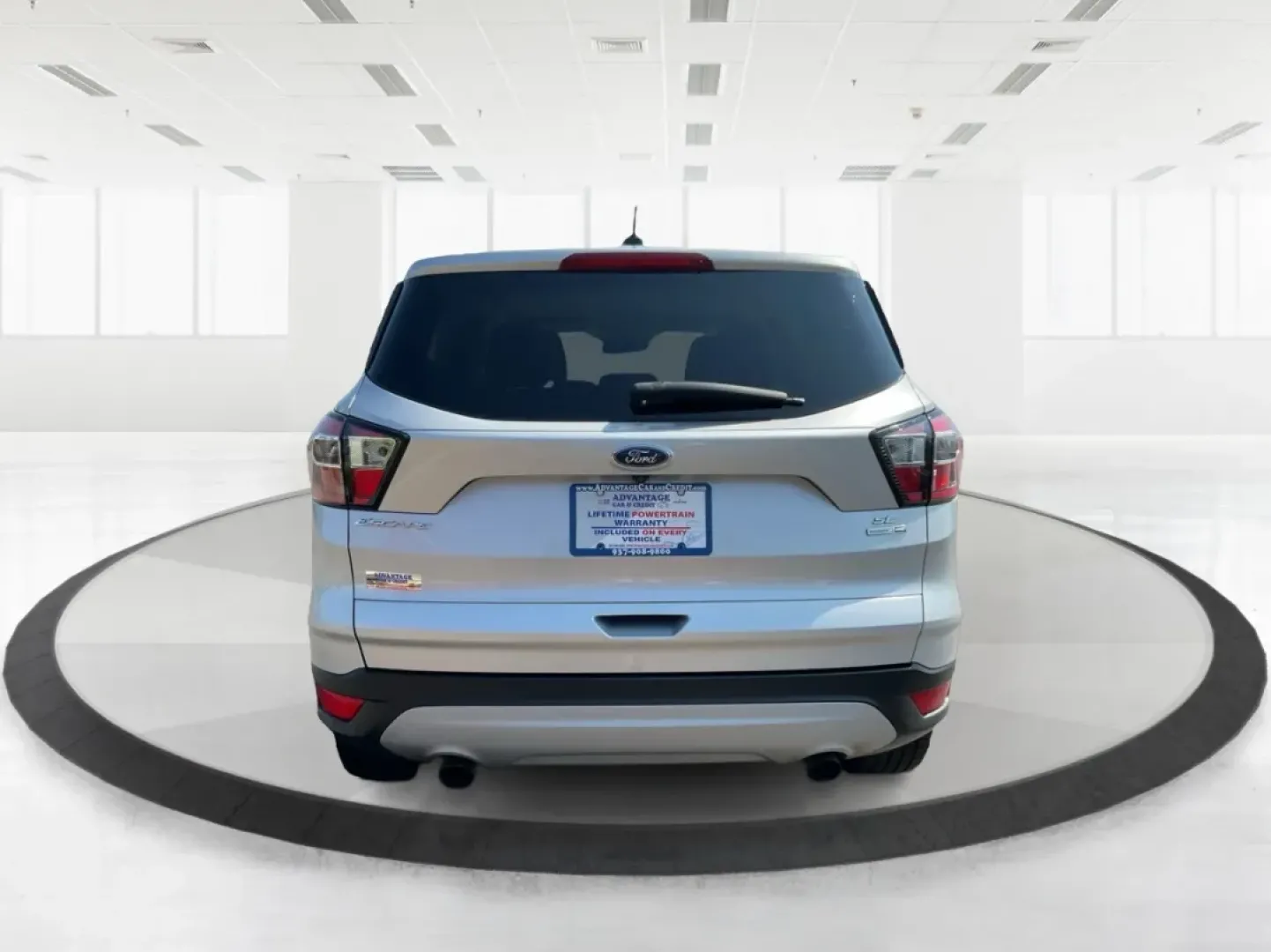 2017 Ford Escape SE (1FMCU9GD4HU) with an Other engine, located at 1951 S Dayton Lakeview Rd., New Carlisle, OH, 45344, (937) 908-9800, 39.890999, -84.050255 - **Adventure Awaits in This 2017 Ford Escape SE Perfect for Your Next Journey!**<br /> <br /> If you're looking for a versatile vehicle that meets the needs of an active lifestyle, the 2017 Ford Escape SE is the perfect choice for adventurous families or budget-conscious commuters. With ample room f - Photo#3