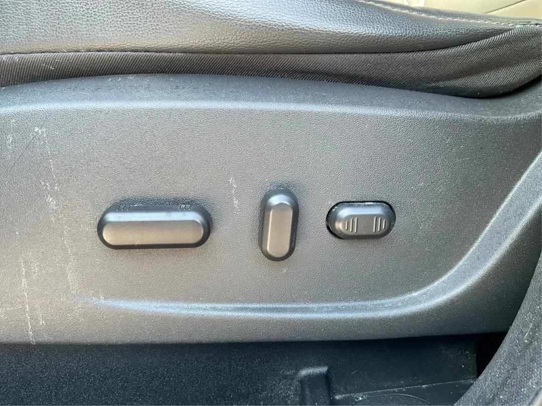 2017 Ford Escape Titanium (1FMCU0J90HU) with an 2.0L L4 DOHC 16V engine, 6A transmission, located at 4508 South Dixie Dr, Moraine, OH, 45439, (937) 908-9800, 39.689976, -84.218452 - **Adventure Awaits with the 2017 Ford Escape Titanium Perfect for Family Road Trips!**<br /> <br /> Are you ready to elevate your family adventures or daily commutes? Look no further than the 2017 Ford Escape Titanium, a sport utility vehicle designed for those who crave comfort, style, and functio - Photo#18