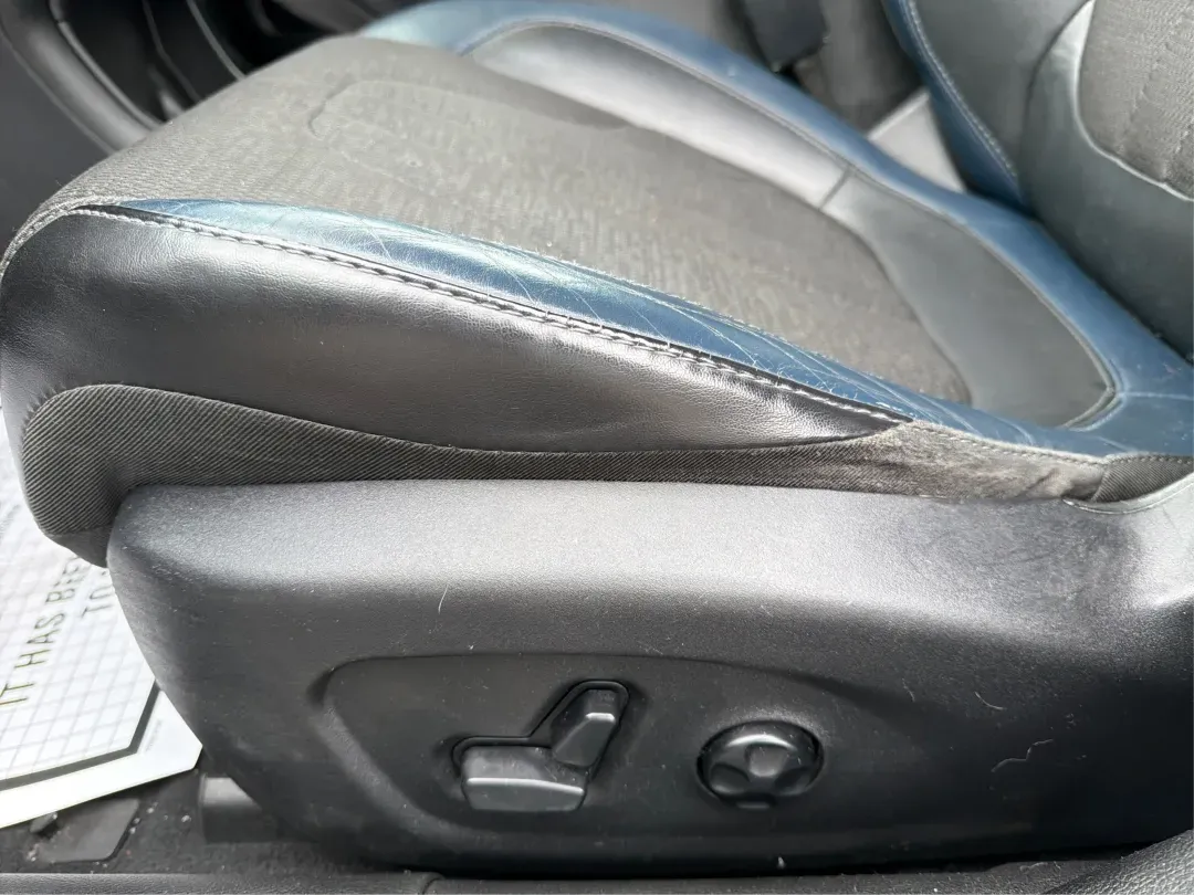 2016 Chrysler 200 S (1C3CCCBB9GN) with an Pentastar 3.6L V-6 DOHC engine, 9A transmission, located at 1951 S Dayton Lakeview Rd., New Carlisle, OH, 45344, (937) 908-9800, 39.890999, -84.050255 - Elevate your driving experience and embrace adventure with the 2016 Chrysler 200 S, now available at Advantage Car and Credit, your trusted Buy Here Pay Here dealership located at 1951 S Dayton-Lakeview Rd, New Carlisle, OH 45344. Whether you're commuting through the bustling streets of New Carlisle - Photo#18