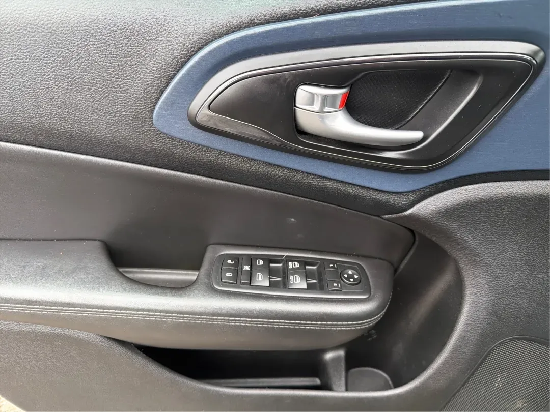 2016 Chrysler 200 S (1C3CCCBB9GN) with an Pentastar 3.6L V-6 DOHC engine, 9A transmission, located at 1951 S Dayton Lakeview Rd., New Carlisle, OH, 45344, (937) 908-9800, 39.890999, -84.050255 - Elevate your driving experience and embrace adventure with the 2016 Chrysler 200 S, now available at Advantage Car and Credit, your trusted Buy Here Pay Here dealership located at 1951 S Dayton-Lakeview Rd, New Carlisle, OH 45344. Whether you're commuting through the bustling streets of New Carlisle - Photo#19