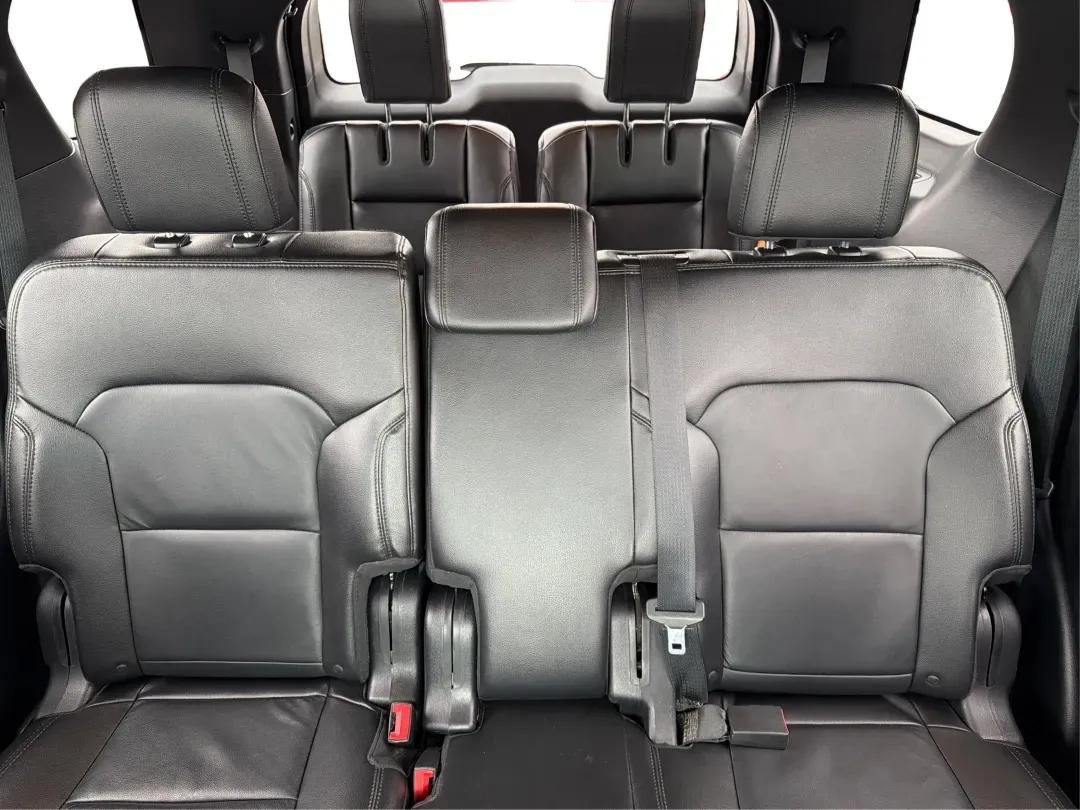 2016 Ford Explorer XLT (1FM5K8D89GG) with an EcoBoost 2.3L I-4 gasoline direct injection engine, 6-Speed Automatic transmission, located at 1951 S Dayton Lakeview Rd., New Carlisle, OH, 45344, (937) 908-9800, 39.890999, -84.050255 - Looking for a versatile and reliable vehicle that can accommodate your family adventures, weekend getaways, and daily commutes? Look no further than the 2016 Ford Explorer XLT, available now at Advantage Car and Credit in New Carlisle, OH. With a spacious interior and advanced technology features, t - Photo#14