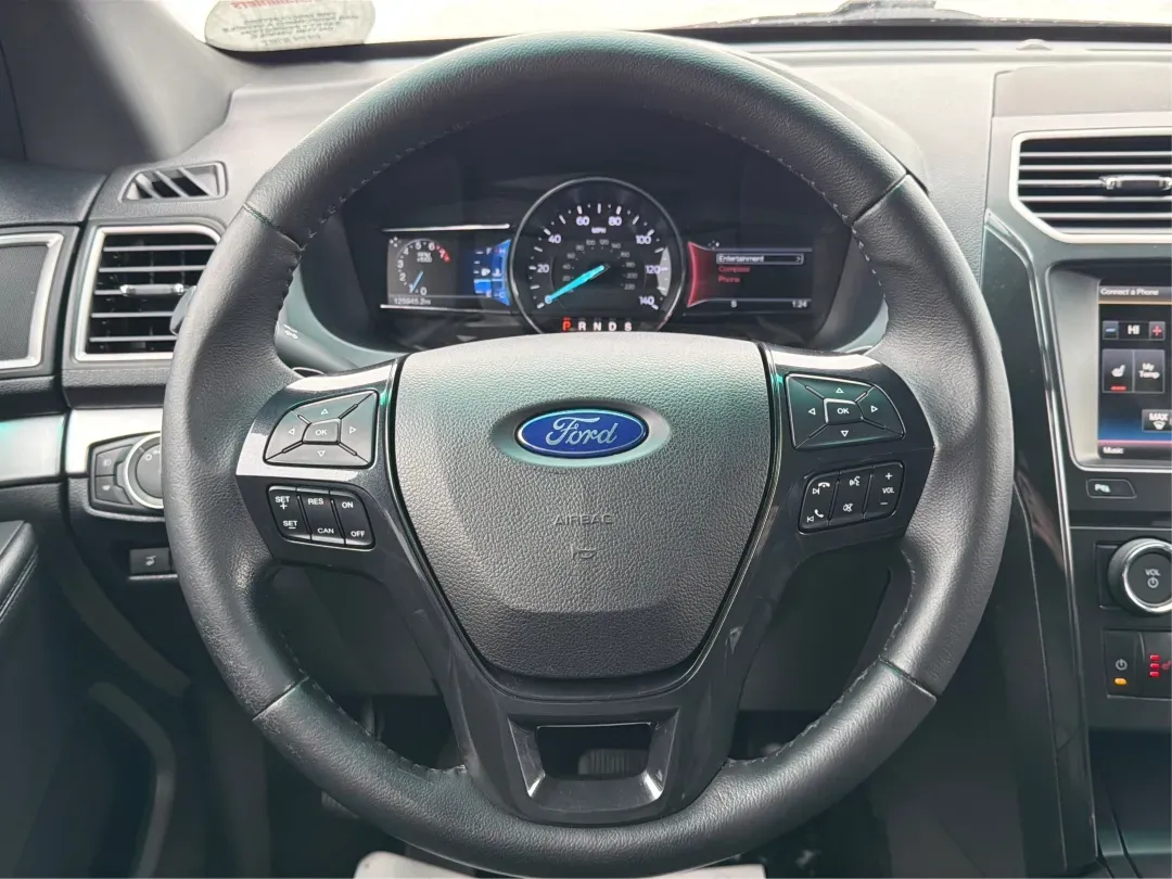 2016 Ford Explorer XLT (1FM5K8D89GG) with an EcoBoost 2.3L I-4 gasoline direct injection engine, 6-Speed Automatic transmission, located at 1951 S Dayton Lakeview Rd., New Carlisle, OH, 45344, (937) 908-9800, 39.890999, -84.050255 - Looking for a versatile and reliable vehicle that can accommodate your family adventures, weekend getaways, and daily commutes? Look no further than the 2016 Ford Explorer XLT, available now at Advantage Car and Credit in New Carlisle, OH. With a spacious interior and advanced technology features, t - Photo#16