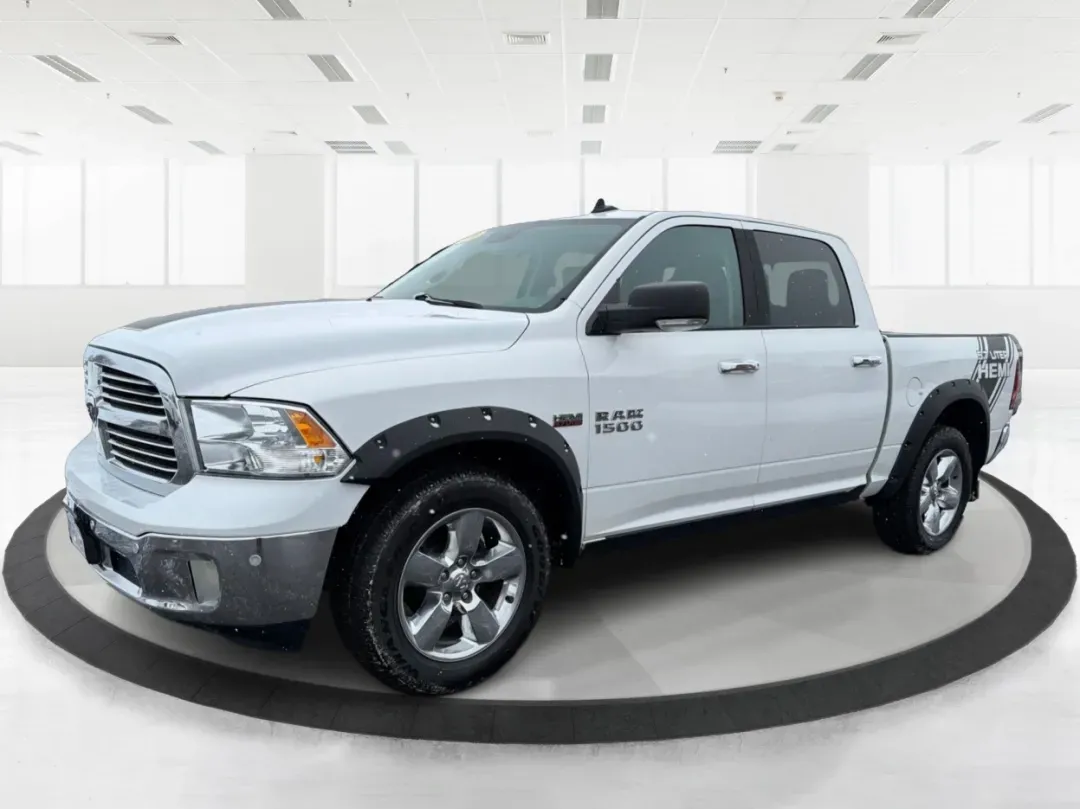 2016 Ram 1500 Big Horn (3C6RR7LT1GG) with an HEMI 5.7L V-8 variable valve control engine, 6A transmission, located at 8750 N County Rd 25A, Piqua, OH, 45356, (937) 908-9800, 40.164391, -84.232513 - ### Unleash Your Adventurous Spirit with the 2016 Ram 1500 Big Horn at Advantage Car and Credit - Piqua!<br /> <br /> Are you searching for the perfect truck that seamlessly combines power, comfort, and reliability for your next weekend getaway or daily commute? Look no further than the 2016 Ram 150 - Photo#8