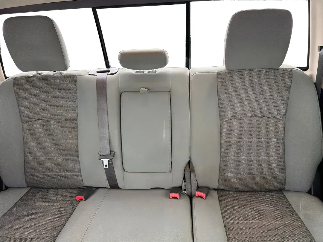 2016 Ram 1500 Big Horn (3C6RR7LT1GG) with an HEMI 5.7L V-8 variable valve control engine, 6A transmission, located at 8750 N County Rd 25A, Piqua, OH, 45356, (937) 908-9800, 40.164391, -84.232513 - ### Unleash Your Adventurous Spirit with the 2016 Ram 1500 Big Horn at Advantage Car and Credit - Piqua!<br /> <br /> Are you searching for the perfect truck that seamlessly combines power, comfort, and reliability for your next weekend getaway or daily commute? Look no further than the 2016 Ram 150 - Photo#13