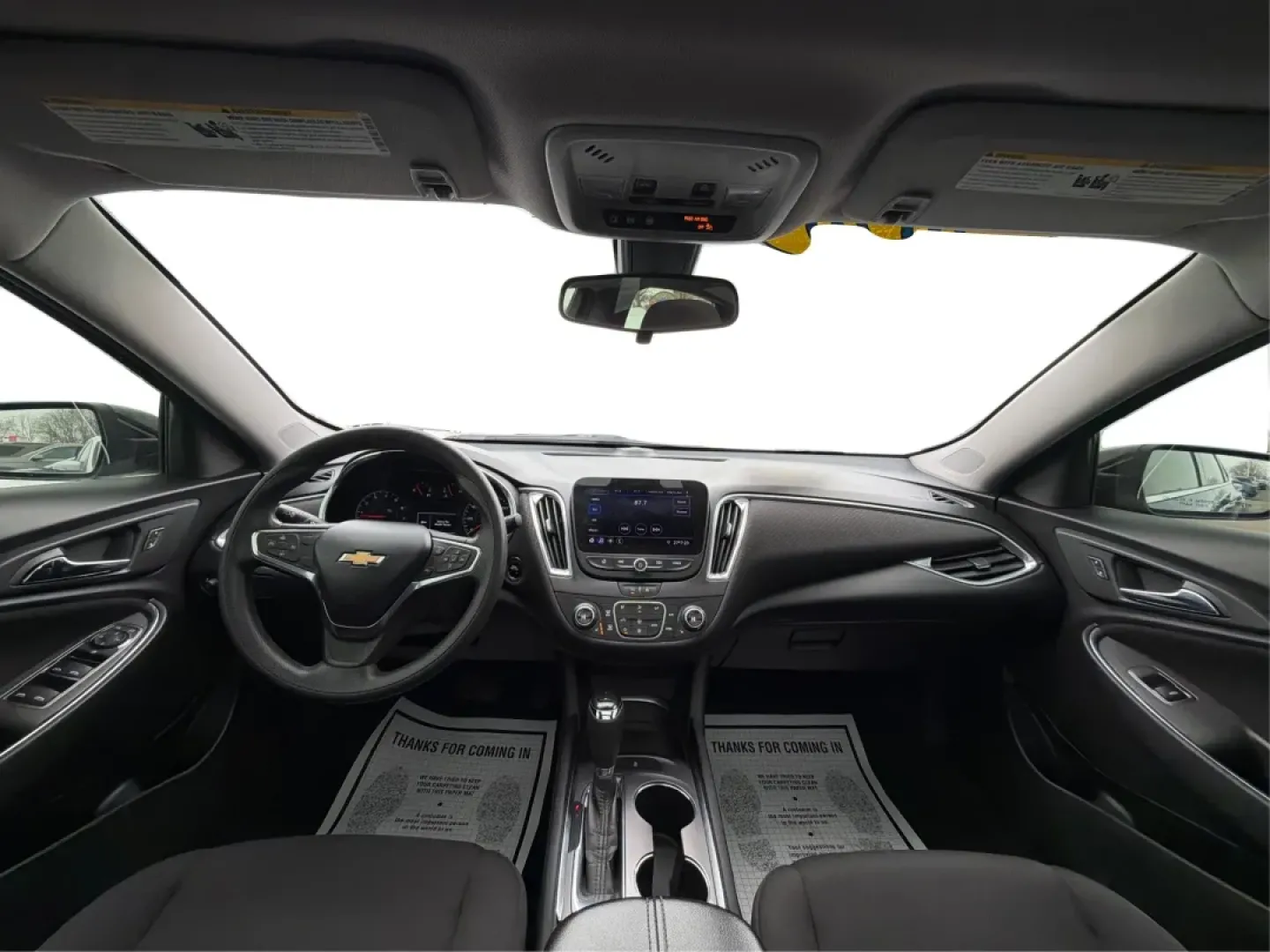 2020 Chevrolet Malibu FWD LT (1G1ZD5ST9LF) with an ECOTEC 1.5L I-4 gasoline direct injection engine, 6A transmission, located at 1184 Kauffman Ave, Fairborn, OH, 45324, (937) 908-9800, 39.807072, -84.030914 - ### Discover the 2020 Chevrolet Malibu LT: Your Perfect Commuter and Family Sedan!<br /> <br /> Are you searching for a reliable vehicle that blends comfort and efficiency for your daily commute or family outings? Look no further than the 2020 Chevrolet Malibu LT available at Advantage Car and Credi - Photo#22