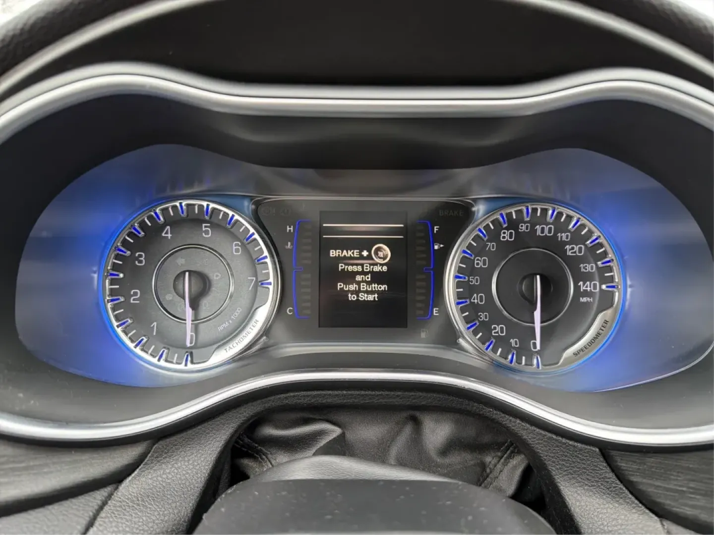 2015 Chrysler 200 Limited (1C3CCCAB2FN) with an 3.6L V-6 DOHC engine, 9-Speed Automatic transmission, located at 1184 Kauffman Ave, Fairborn, OH, 45324, (937) 908-9800, 39.807072, -84.030914 - Are you in the market for a reliable sedan that seamlessly blends comfort, performance, and style? Look no further! At Advantage Car and Credit in Fairborn, OH, we present a fantastic opportunity for you to own the 2015 Chrysler 200 Limited. This vehicle is not just a car; it's your perfect companio - Photo#15