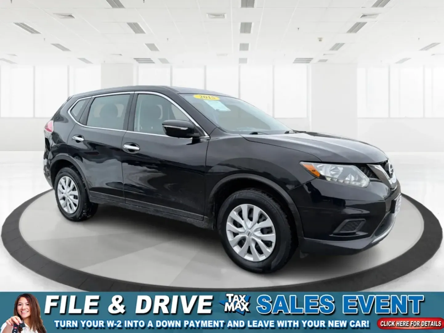 2015 Nissan Rogue S (KNMAT2MV8FP) with an 2.5L I-4 DOHC engine, Continuously Variable Transmission transmission, located at 880 E. National Road, Vandalia, OH, 45377, (937) 908-9800, 39.891918, -84.183594 - **Discover Your Next Adventure with the 2015 Nissan Rogue at Advantage Car and Credit - Vandalia!**<br /> <br /> Are you ready to elevate your driving experience? Whether you're a growing family in need of a reliable vehicle, a commuter craving comfort, or an adventure-seeker looking for your next r - Photo#0