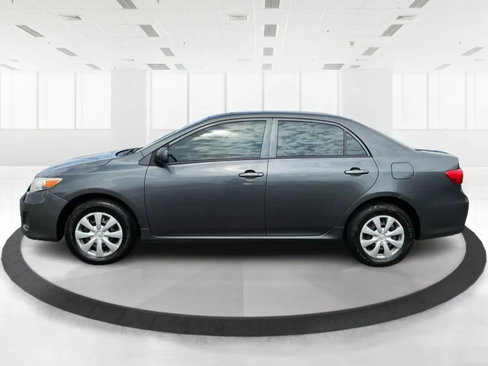 2012 Toyota Corolla LE (2T1BU4EEXCC) with an 1.8L I-4 DOHC engine, located at 401 Woodman Dr, Riverside, OH, 45431, (937) 908-9800, 39.760899, -84.123421 - **Discover Your New Adventure with the 2012 Toyota Corolla LE at Advantage Car and Credit!**<br /> <br /> Are you in the market for a reliable sedan that perfectly balances your daily commute with weekend adventures? Look no further than the 2012 Toyota Corolla LE, available now at Advantage Car and - Photo#5