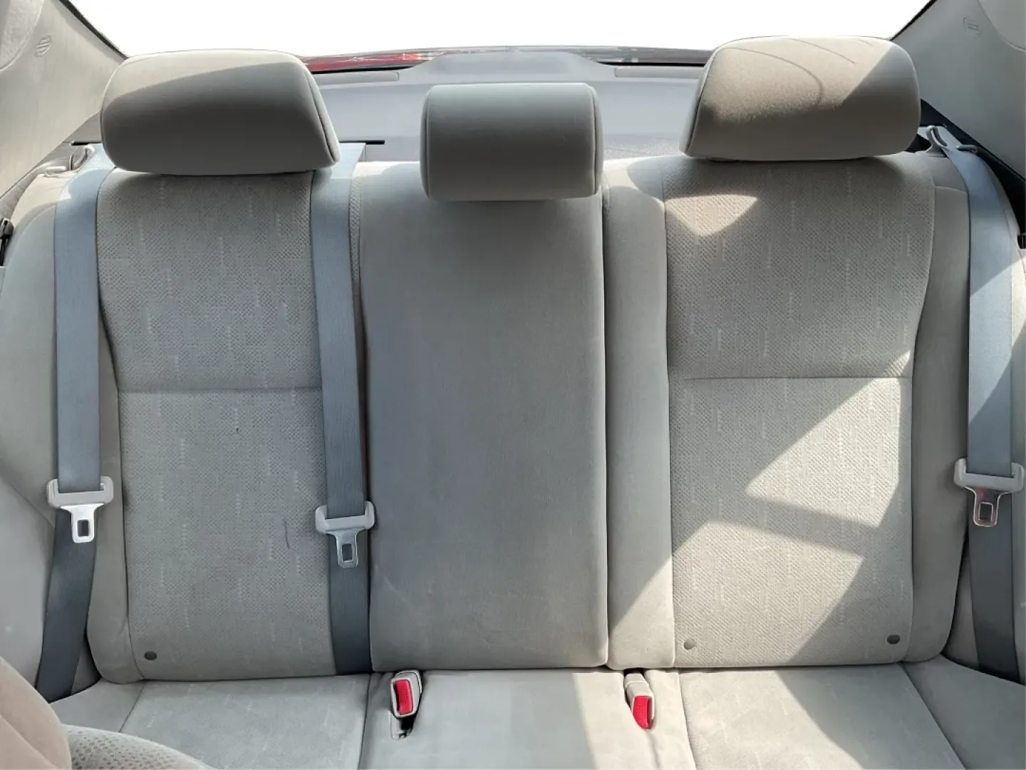 2012 Toyota Corolla LE (2T1BU4EEXCC) with an 1.8L I-4 DOHC engine, located at 1184 Kauffman Ave, Fairborn, OH, 45324, (937) 908-9800, 39.807072, -84.030914 - **Discover Your New Adventure with the 2012 Toyota Corolla LE at Advantage Car and Credit!**<br /> <br /> Are you in the market for a reliable sedan that perfectly balances your daily commute with weekend adventures? Look no further than the 2012 Toyota Corolla LE, available now at Advantage Car and - Photo#14
