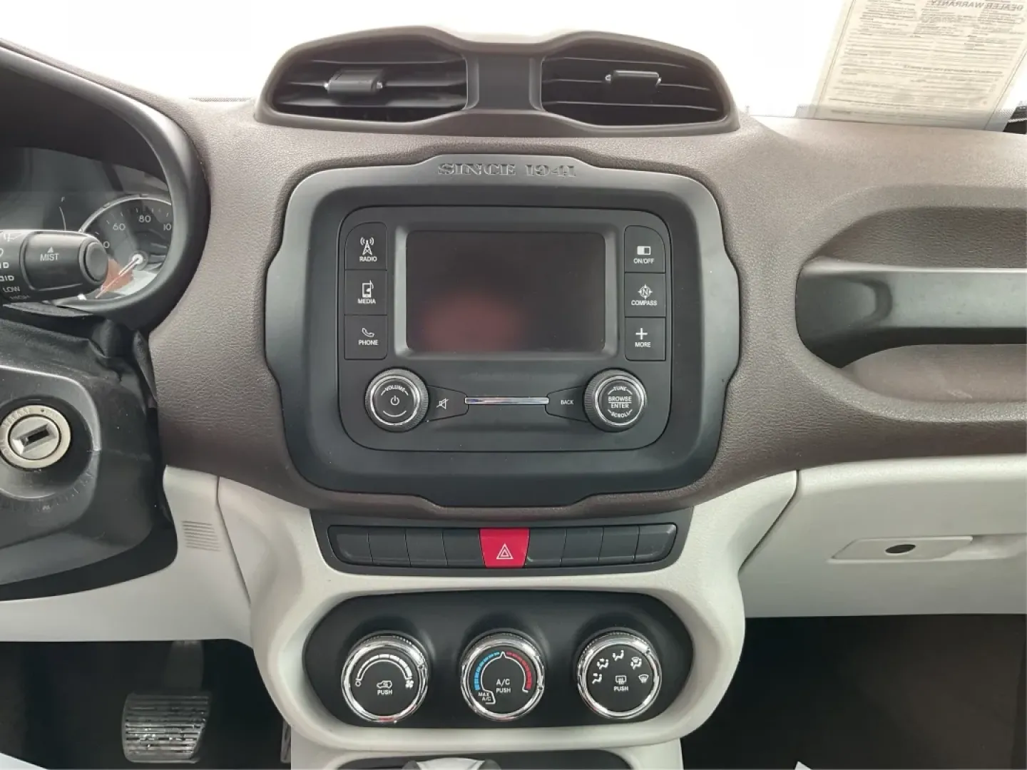 2015 Jeep Renegade Latitude (ZACCJBBT4FP) with an 2.4L L4 engine, 6-Speed Manual transmission, located at 1230 East Main St, Xenia, OH, 45385, (937) 908-9800, 39.688026, -83.910172 - Ready for a life that doesn't stop when the pavement ends? This 2015 Jeep Renegade Latitude 4WD in Alpine White is built for the Xenia lifestyle-weekday commutes down US-35, quick runs to grocery stores near downtown, and spontaneous weekend getaways to Caesar Creek State Park or John Bryan State Pa - Photo#13