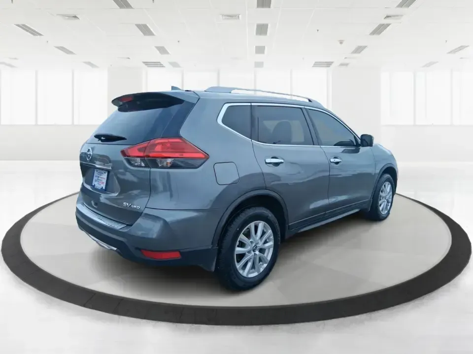 2017 Nissan Rogue SV (5N1AT2MV9HC) with an 2.5L I-4 DOHC engine, CVT transmission, located at 880 E. National Road, Vandalia, OH, 45377, (937) 908-9800, 39.891918, -84.183594 - Weekend road trips to MetroParks, daily commutes down I75, and grocery runs around the Dayton area all feel easier in a compact SUV that's comfortable, confident in bad weather, and flexible for real life. This 2017 Nissan Rogue SV in Gun Metallic is built for busy schedules and spontaneous getaways - Photo#2