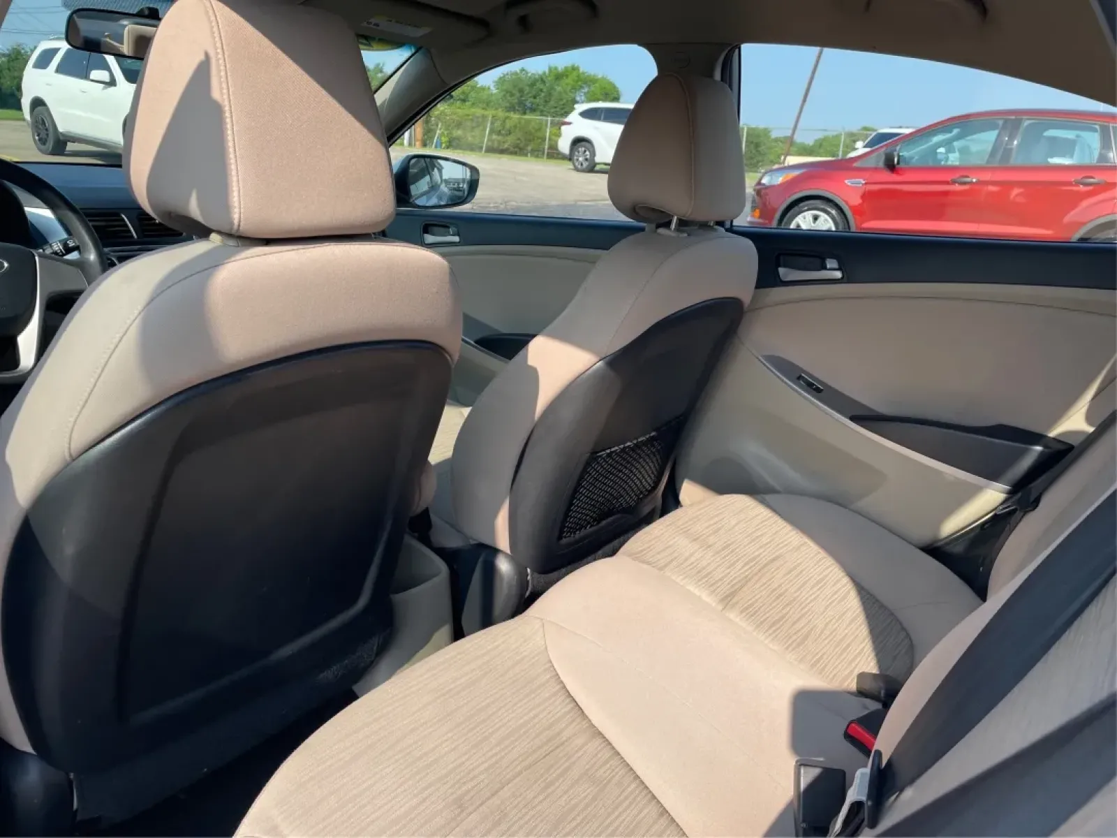 2017 Hyundai Accent SE 4-Door 6A (KMHCT4AE7HU) with an 1.6L L4 DOHC 16V engine, 6-Speed Automatic transmission, located at 401 Woodman Dr, Riverside, OH, 45431, (937) 908-9800, 39.760899, -84.123421 - Are you searching for a reliable, budget-friendly vehicle that accommodates your busy lifestyle? Look no further than Advantage Car and Credit in Fairborn, OH! We specialize in providing top-notch used vehicles with flexible financing options tailored to fit your needs. Our 2017 Hyundai Accent SE is - Photo#10