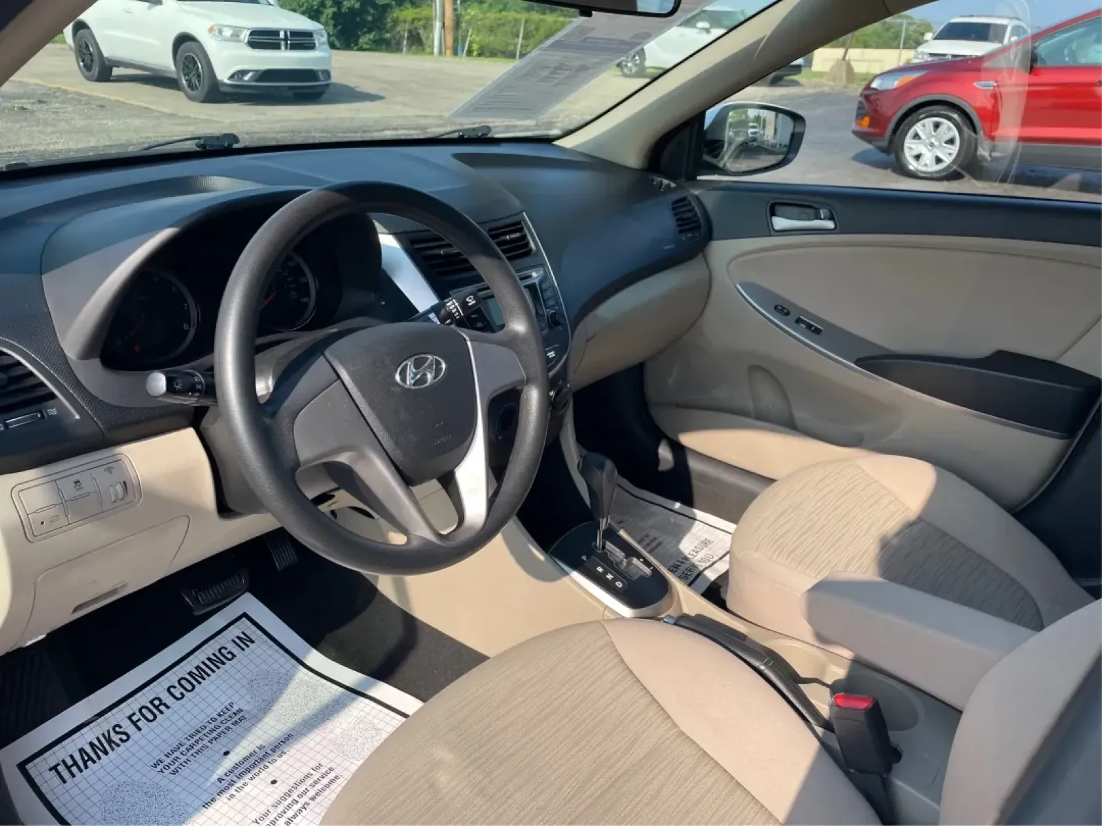 2017 Hyundai Accent SE 4-Door 6A (KMHCT4AE7HU) with an 1.6L L4 DOHC 16V engine, 6-Speed Automatic transmission, located at 8750 N County Rd 25A, Piqua, OH, 45356, (937) 908-9800, 40.164391, -84.232513 - Are you searching for a reliable, budget-friendly vehicle that accommodates your busy lifestyle? Look no further than Advantage Car and Credit in Fairborn, OH! We specialize in providing top-notch used vehicles with flexible financing options tailored to fit your needs. Our 2017 Hyundai Accent SE is - Photo#9