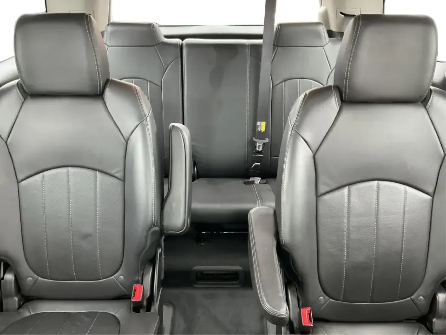 2016 GMC Acadia Denali (1GKKRTKD1GJ) with an 3.6L V-6 gasoline direct injection engine, 6-Speed Automatic transmission, located at 880 E. National Road, Vandalia, OH, 45377, (937) 908-9800, 39.891918, -84.183594 - Road-trip ready for the whole crew and comfortable enough for the daily grind, this 2016 GMC Acadia Denali is the kind of SUV that fits real life-school drop-offs, long commutes to Dayton, weekend runs up I75, and family getaways with luggage, snacks, and everyone's gear. Finished in eye-catching Cr - Photo#13