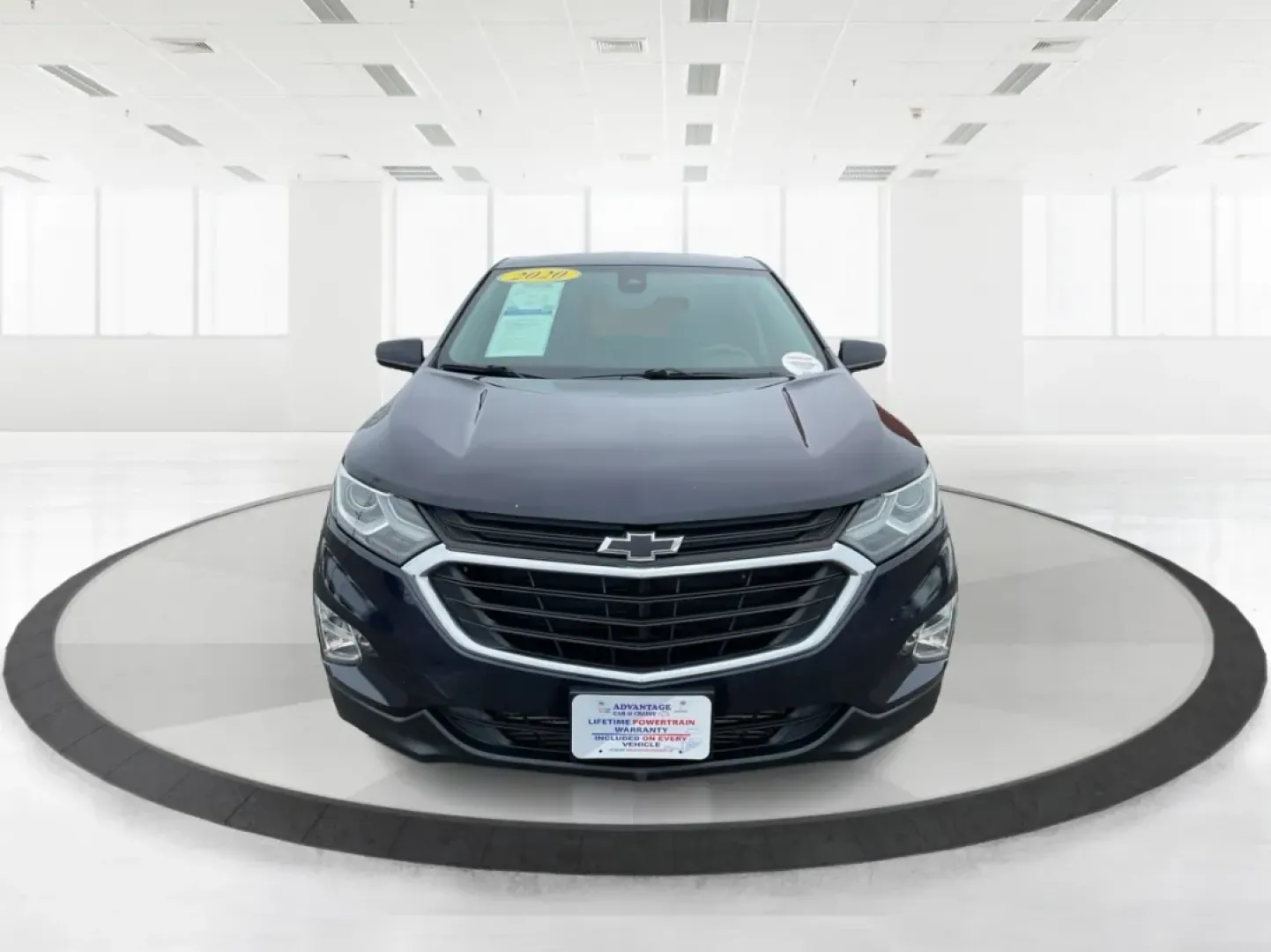 2020 Chevrolet Equinox FWD LT 1.5L Turbo (3GNAXKEV3LS) with an 1.5L I-4 gasoline direct injection engine, 6A transmission, located at 880 E. National Road, Vandalia, OH, 45377, (937) 908-9800, 39.891918, -84.183594 - Picture your next week: a smooth I75 commute, school drop-offs with room for backpacks and groceries, and an easy weekend escape to the National Museum of the U.S. Air Force-without driving something bulky or hard on fuel. This 2020 Chevrolet Equinox LT is the kind of practical, comfortable SUV that - Photo#7