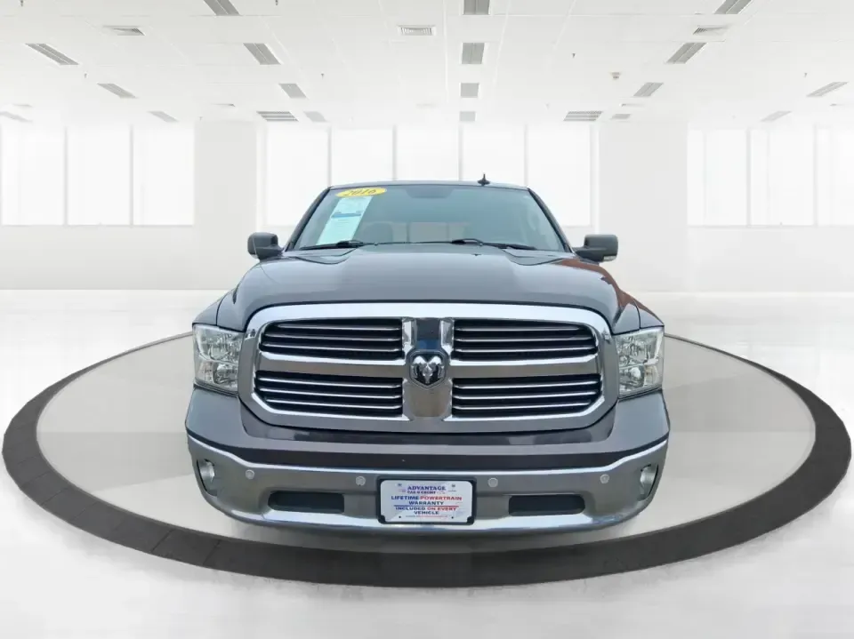 2016 Ram 1500 Big Horn (3C6RR7LT8GG) with an 5.7L V8 OHV 16V engine, 6A transmission, located at 4508 South Dixie Dr, Moraine, OH, 45439, (937) 908-9800, 39.689976, -84.218452 - Picture your next Saturday: you've got the boat hitched up, the cooler packed, and the whole crew riding comfortably to Caesar Creek-then Monday morning it's back to the commute with confidence in any Ohio weather. This 2016 Ram 1500 Big Horn Crew Cab 4WD is built for real life in Moraine: hauling, - Photo#7