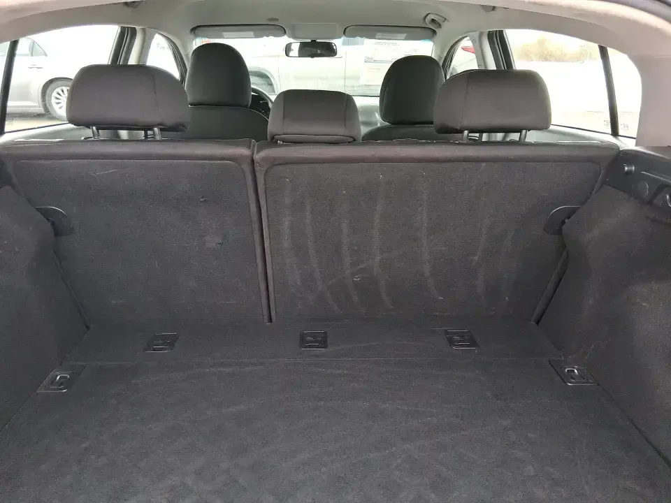 2018 Kia Forte LX (KNAFK5A89J5) with an 2L I-4 DOHC engine, 6A transmission, located at 1951 S Dayton Lakeview Rd., New Carlisle, OH, 45344, (937) 908-9800, 39.890999, -84.050255 - Need a smart, budget-friendly ride that can handle daily commutes to Dayton, quick grocery runs, and spontaneous weekend trips without feeling cramped? This 2018 Kia Forte LX Hatchback in Gravity Blue is built for real-life driving in and around New Carlisle-easy to park, efficient to live with, and - Photo#12