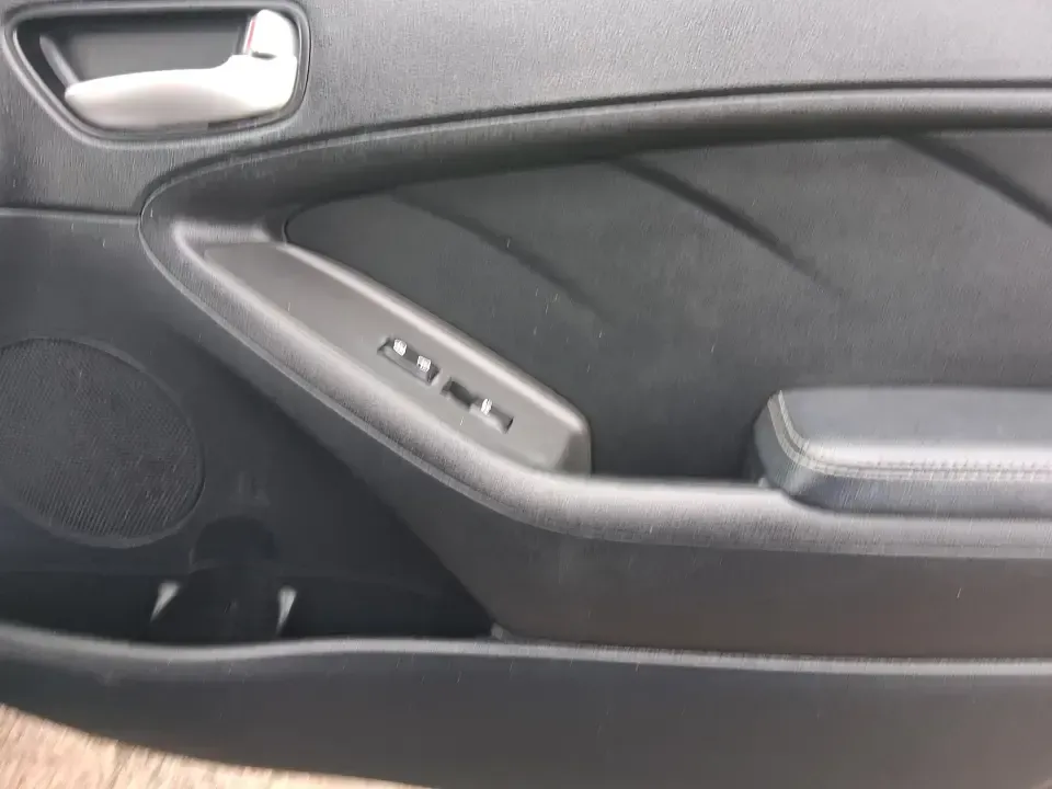 2018 Kia Forte LX (KNAFK5A89J5) with an 2L I-4 DOHC engine, 6A transmission, located at 1951 S Dayton Lakeview Rd., New Carlisle, OH, 45344, (937) 908-9800, 39.890999, -84.050255 - Need a smart, budget-friendly ride that can handle daily commutes to Dayton, quick grocery runs, and spontaneous weekend trips without feeling cramped? This 2018 Kia Forte LX Hatchback in Gravity Blue is built for real-life driving in and around New Carlisle-easy to park, efficient to live with, and - Photo#18