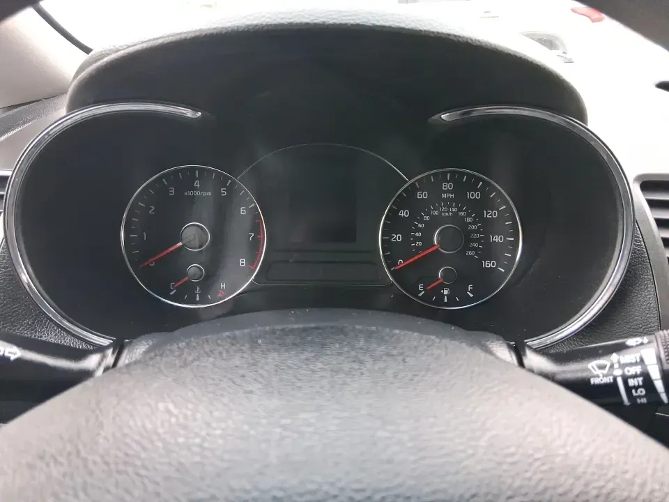 2018 Kia Forte LX (KNAFK5A89J5) with an 2L I-4 DOHC engine, 6A transmission, located at 8750 N County Rd 25A, Piqua, OH, 45356, (937) 908-9800, 40.164391, -84.232513 - Need a smart, budget-friendly ride that can handle daily commutes to Dayton, quick grocery runs, and spontaneous weekend trips without feeling cramped? This 2018 Kia Forte LX Hatchback in Gravity Blue is built for real-life driving in and around New Carlisle-easy to park, efficient to live with, and - Photo#15