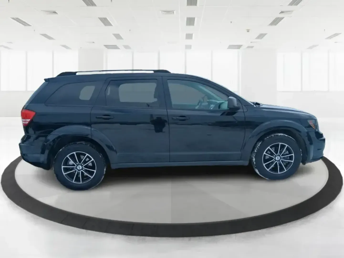 2018 Dodge Journey SE (3C4PDCAB9JT) with an Tigershark MultiAir 2.4L I-4 DOHC engine, 4A transmission, located at 880 E. National Road, Vandalia, OH, 45377, (937) 908-9800, 39.891918, -84.183594 - Need a practical SUV that can handle school drop-offs, grocery runs, and weekend trips up I75 without blowing your budget? This 2018 Dodge Journey SE in Pitch Black Clearcoat is built for real life in West Central Ohio-roomy enough for growing families, comfortable for long commutes, and flexible fo- Photo#1
