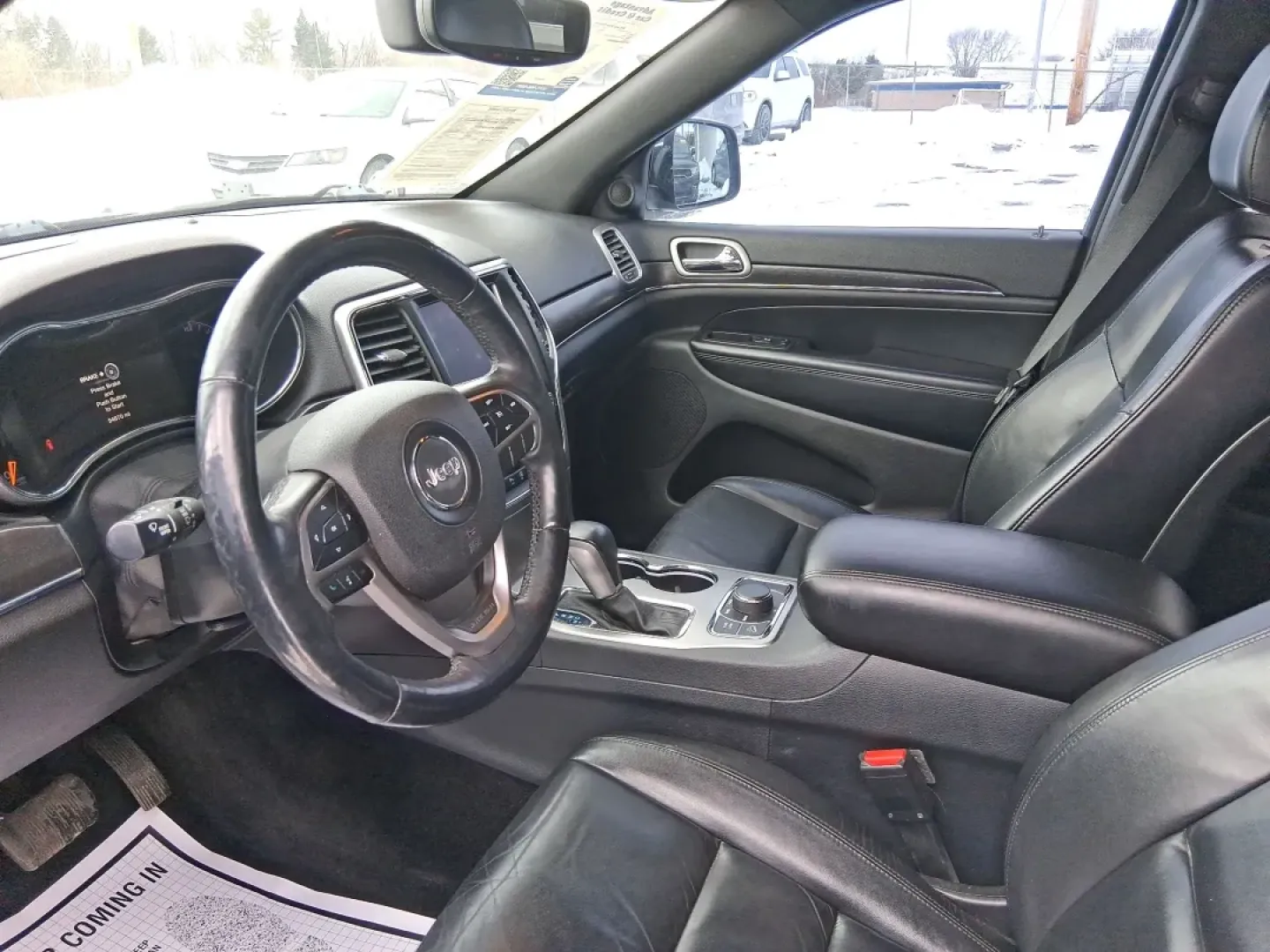 2018 Jeep Grand Cherokee Limited 4x4 (1C4RJFBGXJC) with an 3.6L V6 DOHC 24V engine, 8A transmission, located at 8750 N County Rd 25A, Piqua, OH, 45356, (937) 908-9800, 40.164391, -84.232513 - Load up the kids, the dog, and the cooler-or point the nose toward a weekend cabin-and let this 2018 Jeep Grand Cherokee Limited 4x4 handle the plan. With confident 4WD capability and a premium, comfortable cabin, it's a smart fit for Ohio drivers who want one SUV that can do school runs, long commu - Photo#9