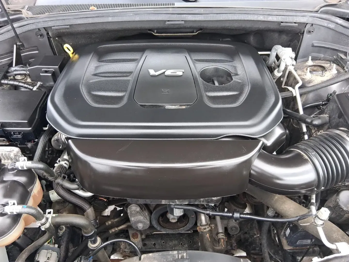 2018 Jeep Grand Cherokee Limited 4x4 (1C4RJFBGXJC) with an 3.6L V6 DOHC 24V engine, 8A transmission, located at 8750 N County Rd 25A, Piqua, OH, 45356, (937) 908-9800, 40.164391, -84.232513 - Load up the kids, the dog, and the cooler-or point the nose toward a weekend cabin-and let this 2018 Jeep Grand Cherokee Limited 4x4 handle the plan. With confident 4WD capability and a premium, comfortable cabin, it's a smart fit for Ohio drivers who want one SUV that can do school runs, long commu - Photo#11