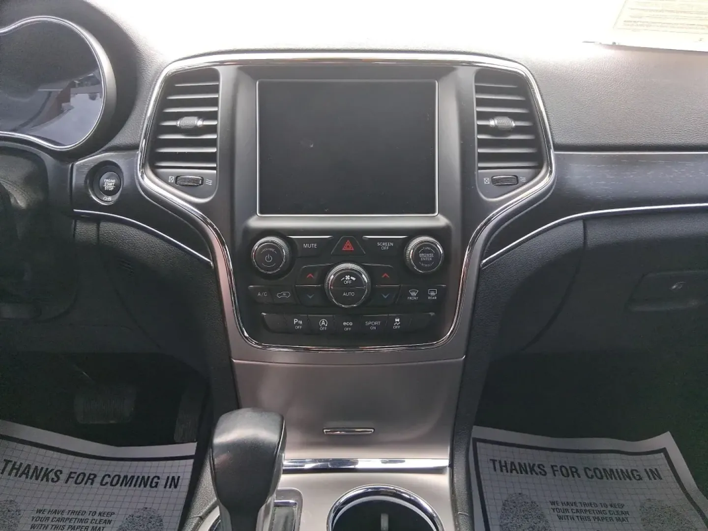 2018 Jeep Grand Cherokee Limited 4x4 (1C4RJFBGXJC) with an 3.6L V6 DOHC 24V engine, 8A transmission, located at 8750 N County Rd 25A, Piqua, OH, 45356, (937) 908-9800, 40.164391, -84.232513 - Load up the kids, the dog, and the cooler-or point the nose toward a weekend cabin-and let this 2018 Jeep Grand Cherokee Limited 4x4 handle the plan. With confident 4WD capability and a premium, comfortable cabin, it's a smart fit for Ohio drivers who want one SUV that can do school runs, long commu - Photo#13