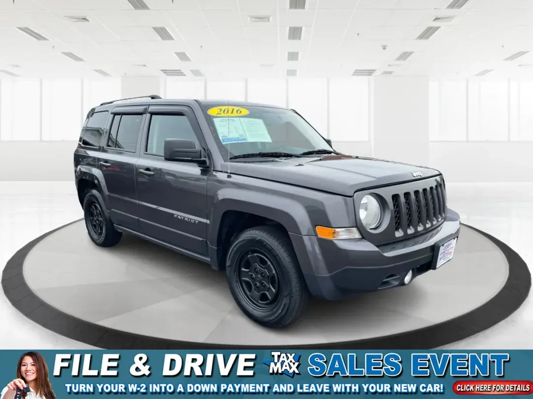 2016 Jeep Patriot Sport (1C4NJPBAXGD) with an Other engine, located at 880 E. National Road, Vandalia, OH, 45377, (937) 908-9800, 39.891918, -84.183594 - **Explore New Adventures with the 2016 Jeep Patriot Sport SUV at Advantage Car and Credit in Fairborn, OH!**<br /> <br /> Are you ready to elevate your lifestyle with a vehicle that complements your adventurous spirit? Whether you're navigating the bustling streets of Fairborn or hitting the trails - Photo#0