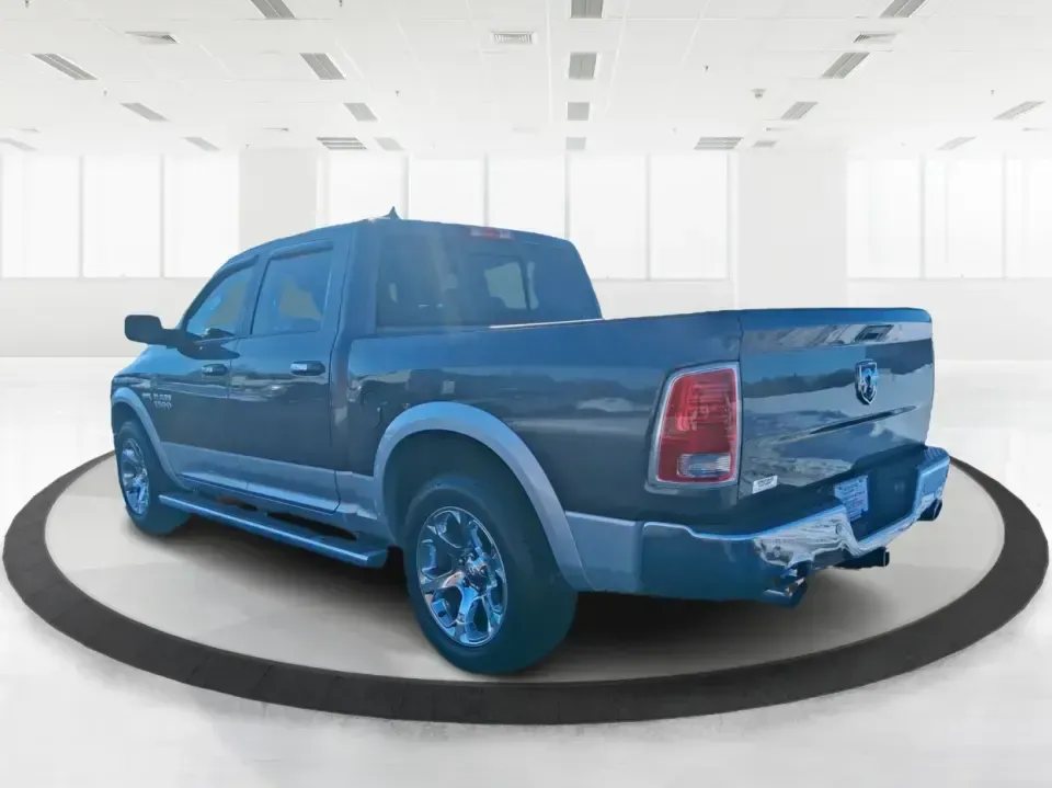 2016 Ram 1500 Laramie (1C6RR7NT1GS) with an 5.7L V8 OHV 16V engine, 6A transmission, located at 1184 Kauffman Ave, Fairborn, OH, 45324, (937) 908-9800, 39.807072, -84.030914 - Built for Ohio backroads, weekend lake runs, and the kind of workday that doesn't stop when the weather turns, this 2016 Ram 1500 Laramie Crew Cab 4WD is the truck that fits real life in Troy. Whether you're towing a trailer out toward the Miami County Fairgrounds, hauling gear for a Saturday at Tre - Photo#4