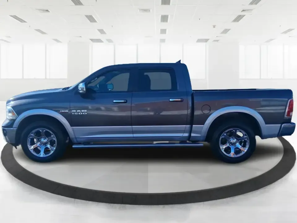 2016 Ram 1500 Laramie (1C6RR7NT1GS) with an 5.7L V8 OHV 16V engine, 6A transmission, located at 1184 Kauffman Ave, Fairborn, OH, 45324, (937) 908-9800, 39.807072, -84.030914 - Built for Ohio backroads, weekend lake runs, and the kind of workday that doesn't stop when the weather turns, this 2016 Ram 1500 Laramie Crew Cab 4WD is the truck that fits real life in Troy. Whether you're towing a trailer out toward the Miami County Fairgrounds, hauling gear for a Saturday at Tre - Photo#5