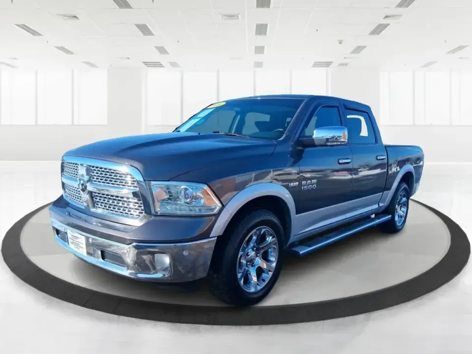 2016 Ram 1500 Laramie (1C6RR7NT1GS) with an 5.7L V8 OHV 16V engine, 6A transmission, located at 1184 Kauffman Ave, Fairborn, OH, 45324, (937) 908-9800, 39.807072, -84.030914 - Built for Ohio backroads, weekend lake runs, and the kind of workday that doesn't stop when the weather turns, this 2016 Ram 1500 Laramie Crew Cab 4WD is the truck that fits real life in Troy. Whether you're towing a trailer out toward the Miami County Fairgrounds, hauling gear for a Saturday at Tre - Photo#8