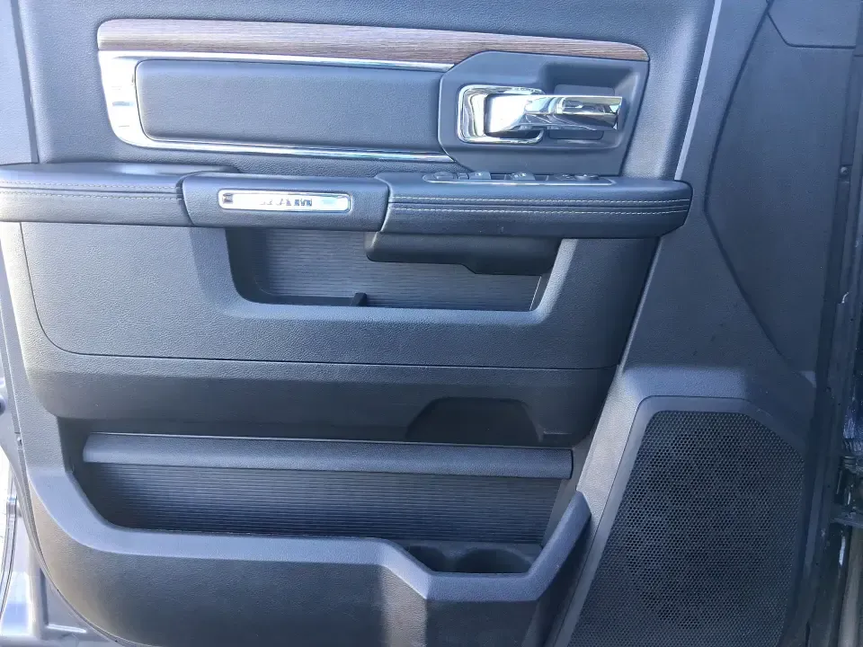 2016 Ram 1500 Laramie (1C6RR7NT1GS) with an 5.7L V8 OHV 16V engine, 6A transmission, located at 1184 Kauffman Ave, Fairborn, OH, 45324, (937) 908-9800, 39.807072, -84.030914 - Built for Ohio backroads, weekend lake runs, and the kind of workday that doesn't stop when the weather turns, this 2016 Ram 1500 Laramie Crew Cab 4WD is the truck that fits real life in Troy. Whether you're towing a trailer out toward the Miami County Fairgrounds, hauling gear for a Saturday at Tre - Photo#18