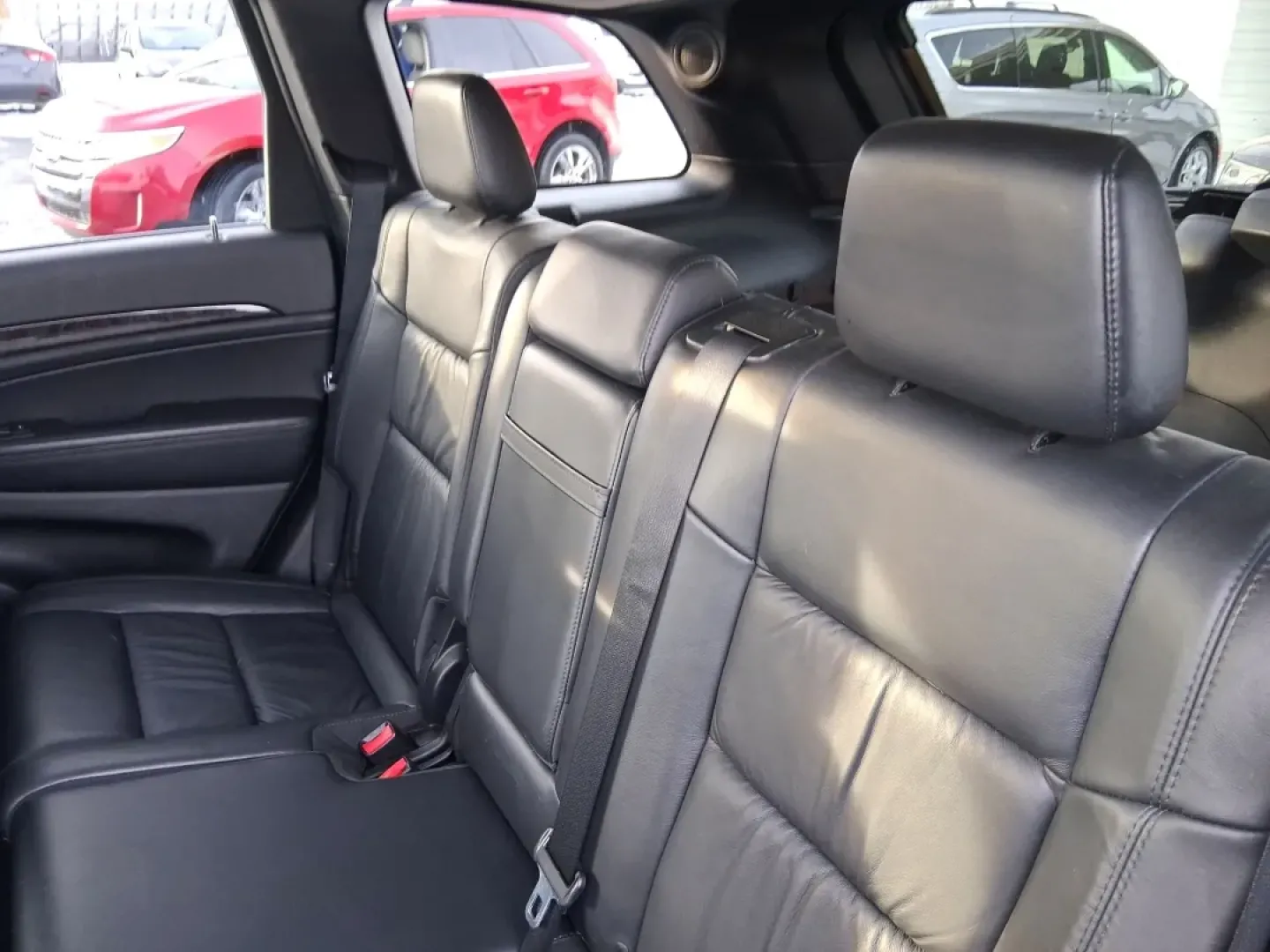 2012 Jeep Grand Cherokee Laredo (1C4RJFAG1CC) with an Other engine, located at 1099 N County Rd 25A , Troy, OH, 45373, (937) 908-9800, 40.057079, -84.212883 - Picture your next weekend escape: loading up the family, pointing the hood toward John A. Wannemacher Nature Reserve, and cruising I75 with confidence no matter what Ohio weather throws your way. This 2012 Jeep Grand Cherokee Laredo is built for real life in Troy-school runs, long commutes to Dayton - Photo#10