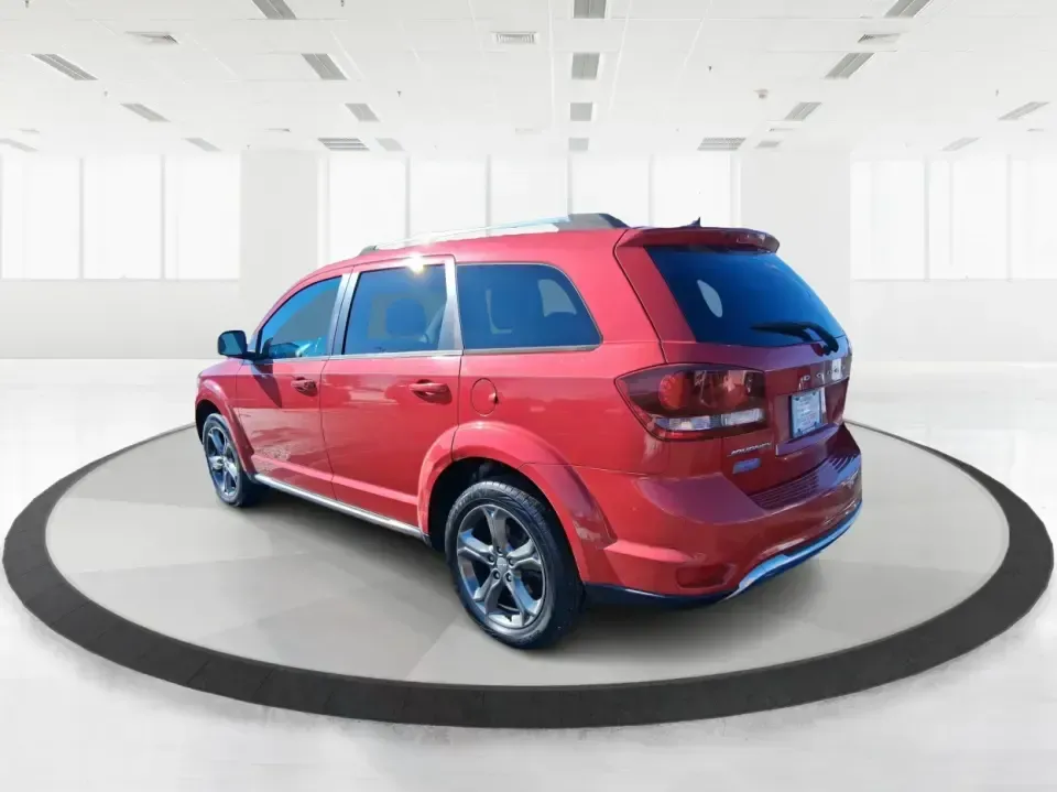 2015 Dodge Journey Crossroad FWD (3C4PDCGB5FT) with an 2.4L L4 DOHC 16V engine, 4-Speed Automatic transmission, located at 1099 N County Rd 25A , Troy, OH, 45373, (937) 908-9800, 40.057079, -84.212883 - Pack up the kids, cue up the playlist, and point your next adventure toward I75-this 2015 Dodge Journey Crossroad FWD is the kind of SUV that makes everyday life in Troy easier, whether you're tackling school drop-offs, long commutes, or weekend trips to Dayton. With three-row practicality in a spor - Photo#3