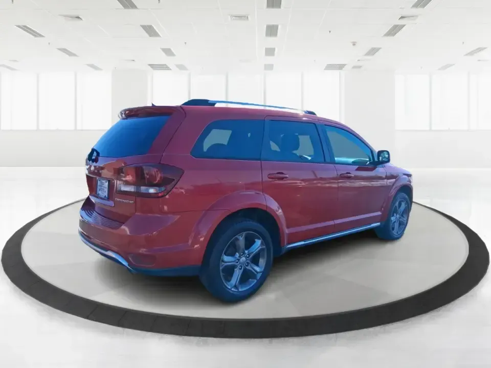 2015 Dodge Journey Crossroad FWD (3C4PDCGB5FT) with an 2.4L L4 DOHC 16V engine, 4-Speed Automatic transmission, located at 1951 S Dayton Lakeview Rd., New Carlisle, OH, 45344, (937) 908-9800, 39.890999, -84.050255 - Pack up the kids, cue up the playlist, and point your next adventure toward I75-this 2015 Dodge Journey Crossroad FWD is the kind of SUV that makes everyday life in Troy easier, whether you're tackling school drop-offs, long commutes, or weekend trips to Dayton. With three-row practicality in a spor - Photo#2