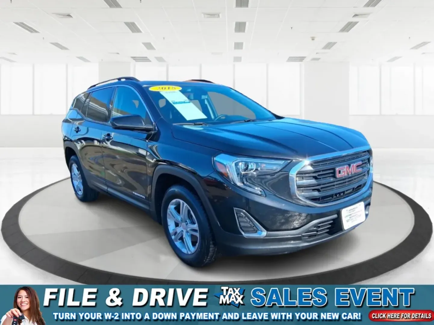 2018 GMC Terrain SLE (3GKALTEV1JL) with an 1.4L L4 DOHC 16V TURBO engine, 6A transmission, located at 1951 S Dayton Lakeview Rd., New Carlisle, OH, 45344, (937) 908-9800, 39.890999, -84.050255 - Picture your next weekend: a quick grocery run in town, a smooth commute down I70, then a spontaneous road trip to Dayton's RiverScape MetroPark or a family day at the Clark County Fairgrounds-without worrying about space, weather, or comfort. This 2018 GMC Terrain SLE in striking Ebony Twilight Met - Photo#0