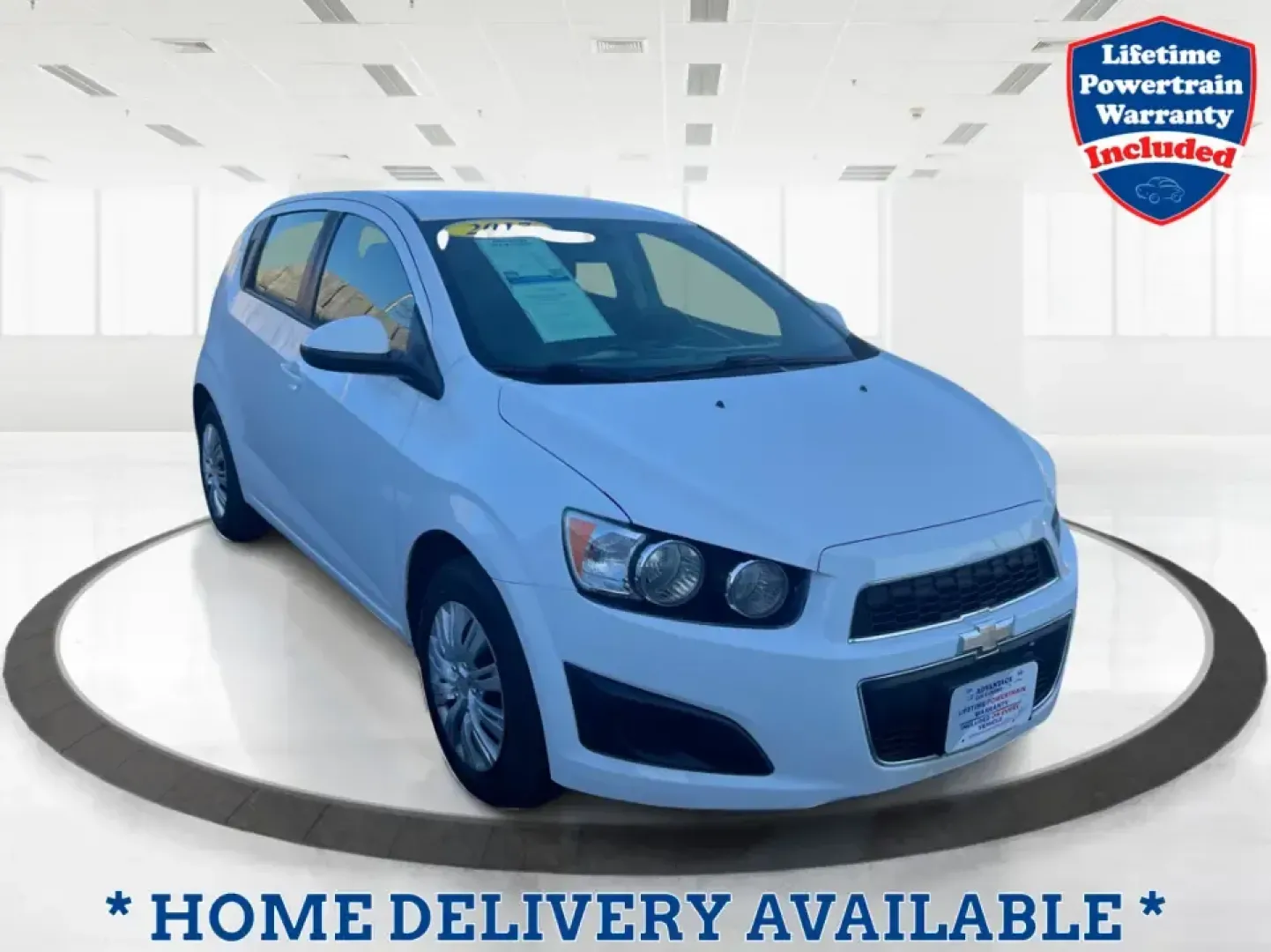 2016 Chevrolet Sonic LS Auto (1G1JA6SH4G4) with an 1.8L L4 DOHC 24V engine, 6A transmission, located at 1230 East Main St, Xenia, OH, 45385, (937) 908-9800, 39.688026, -83.910172 - Need a smart, easy-to-park commuter that can also handle grocery runs, campus life, and weekend getaways without draining your budget? This 2016 Chevrolet Sonic LS Auto Hatchback is built for real-life Fairborn living-zipping down I675 for work, cruising over to Wright-Patterson Air Force Base, or h - Photo#0