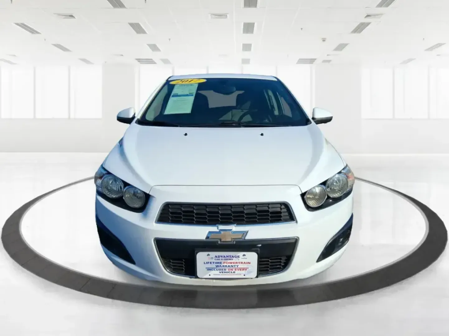 2016 Chevrolet Sonic LS Auto (1G1JA6SH4G4) with an 1.8L L4 DOHC 24V engine, 6A transmission, located at 1230 East Main St, Xenia, OH, 45385, (937) 908-9800, 39.688026, -83.910172 - Need a smart, easy-to-park commuter that can also handle grocery runs, campus life, and weekend getaways without draining your budget? This 2016 Chevrolet Sonic LS Auto Hatchback is built for real-life Fairborn living-zipping down I675 for work, cruising over to Wright-Patterson Air Force Base, or h - Photo#5