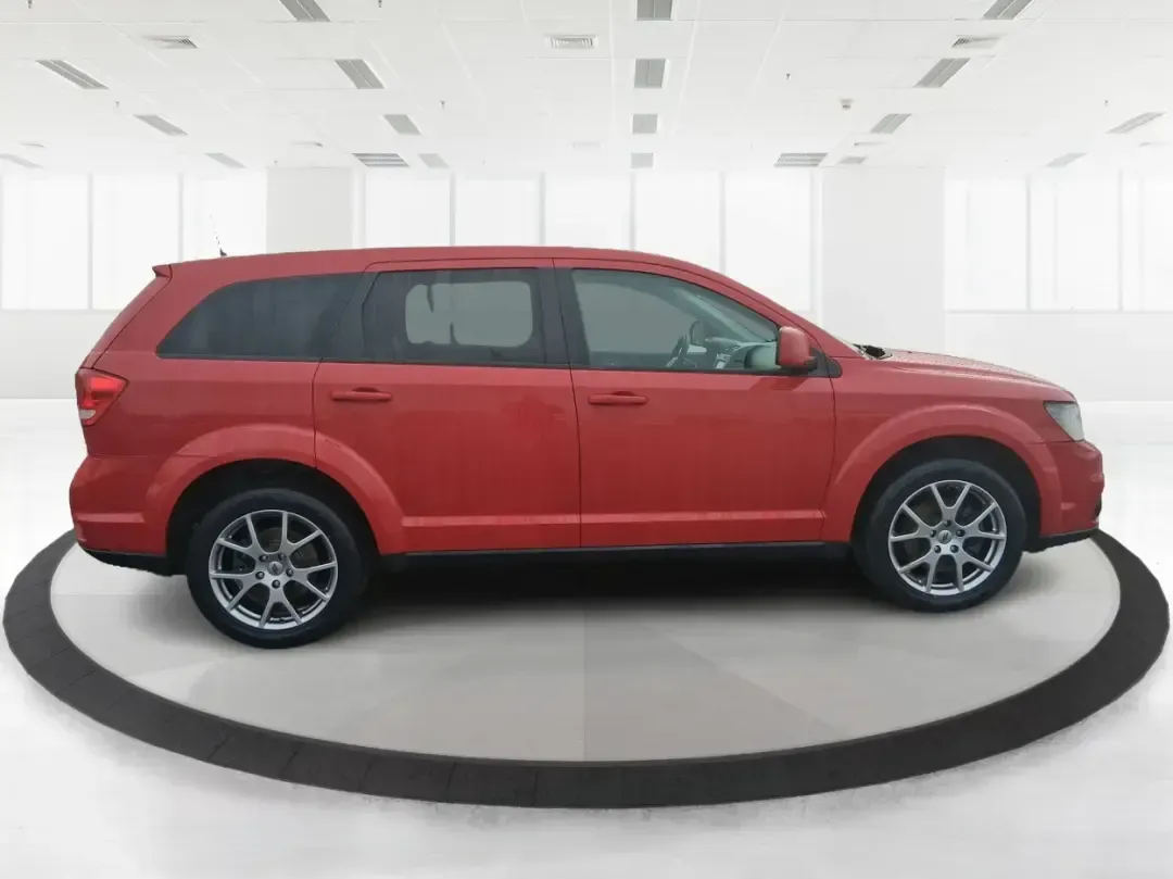 2019 Dodge Journey GT AWD (3C4PDDEG8KT) with an Pentastar 3.6L V-6 DOHC engine, 6A transmission, located at 8750 N County Rd 25A, Piqua, OH, 45356, (937) 908-9800, 40.164391, -84.232513 - Pack up the kids, load the groceries, and still have room for weekend gear-this 2019 Dodge Journey GT AWD is built for real-life Riverside routines and spontaneous Ohio road trips alike. Whether you're shuttling to school, commuting toward Dayton, or heading out for a family day at Carillon Historic - Photo#1