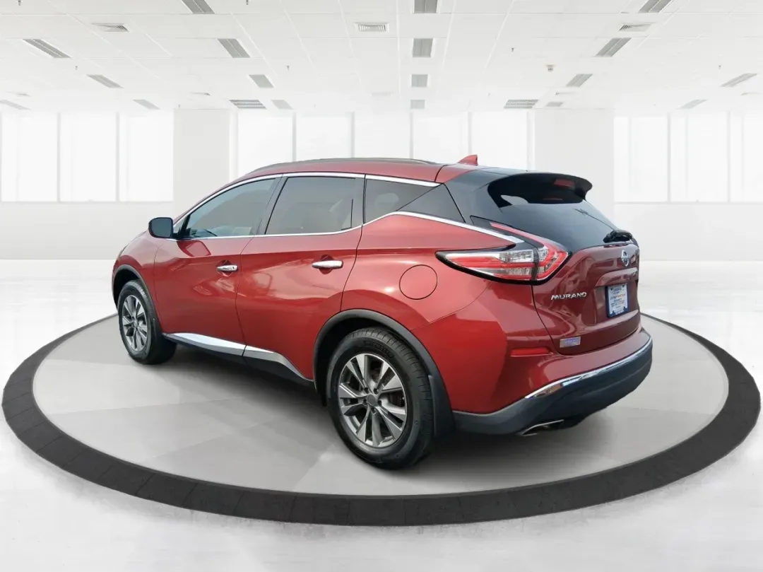 2018 Nissan Murano SV (5N1AZ2MH5JN) with an 3.5L V-6 DOHC engine, CVT transmission, located at 1184 Kauffman Ave, Fairborn, OH, 45324, (937) 908-9800, 39.807072, -84.030914 - Road trips to Yellow Springs, daily commutes down I675, or weekend errands between Wright-Patt and Fairfield Commons-this 2018 Nissan Murano SV is the kind of comfortable, confidence-inspiring SUV that fits real life in Fairborn. With its bold Cayenne Red Metallic finish, roomy cabin, and smart tech - Photo#4