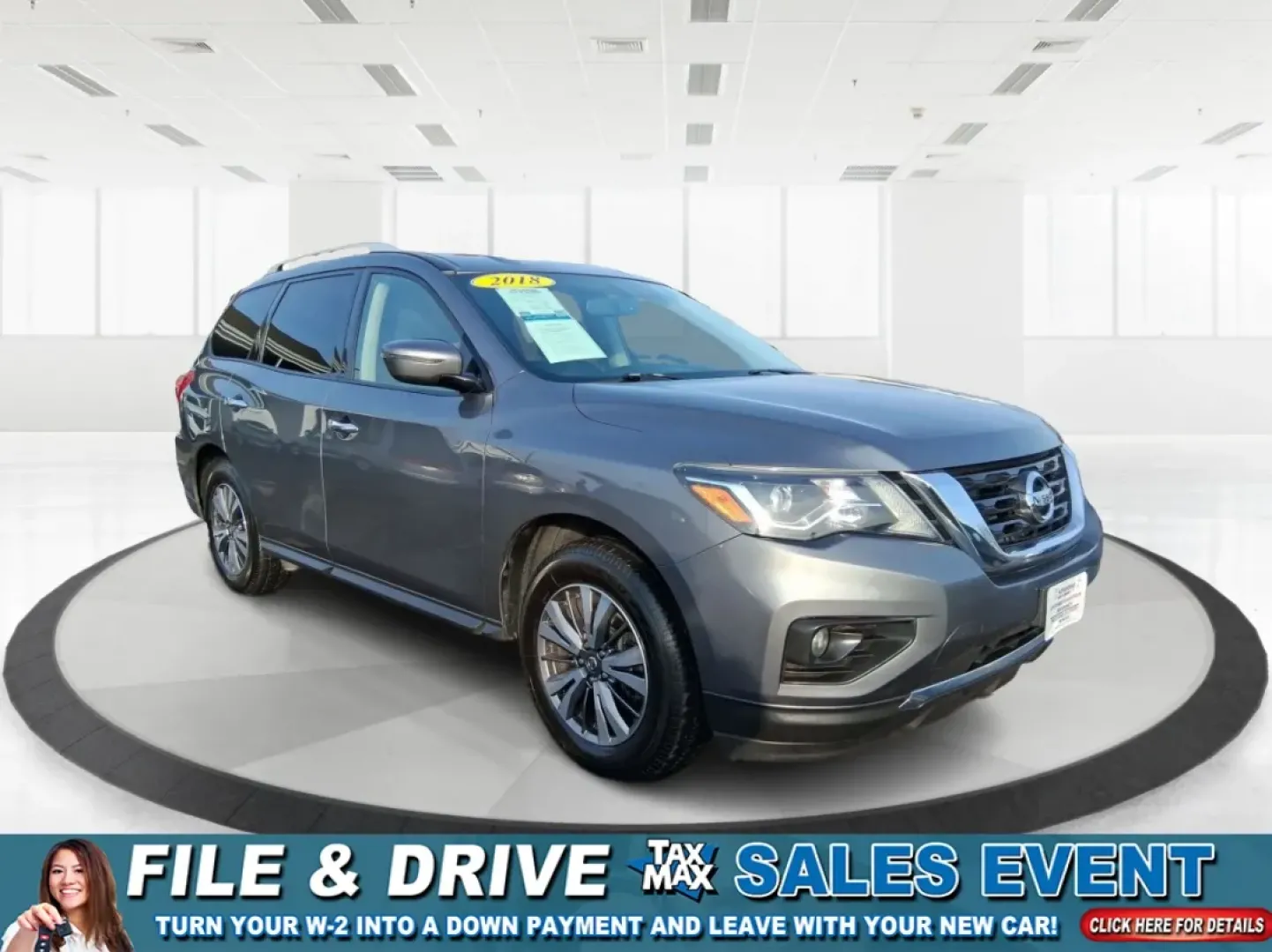 2018 Nissan Pathfinder SV (5N1DR2MM7JC) with an 3.5L V-6 gasoline direct injection engine, CVT transmission, located at 1099 N County Rd 25A , Troy, OH, 45373, (937) 908-9800, 40.057079, -84.212883 - Pack up the kids, the cooler, and the weekend plans-this 2018 Nissan Pathfinder SV is built for real life in Troy, Ohio, whether you're shuttling to practice, commuting down I75, or heading out for a road trip to the Dayton area. With three-row versatility, confident capability, and family-friendly - Photo#0