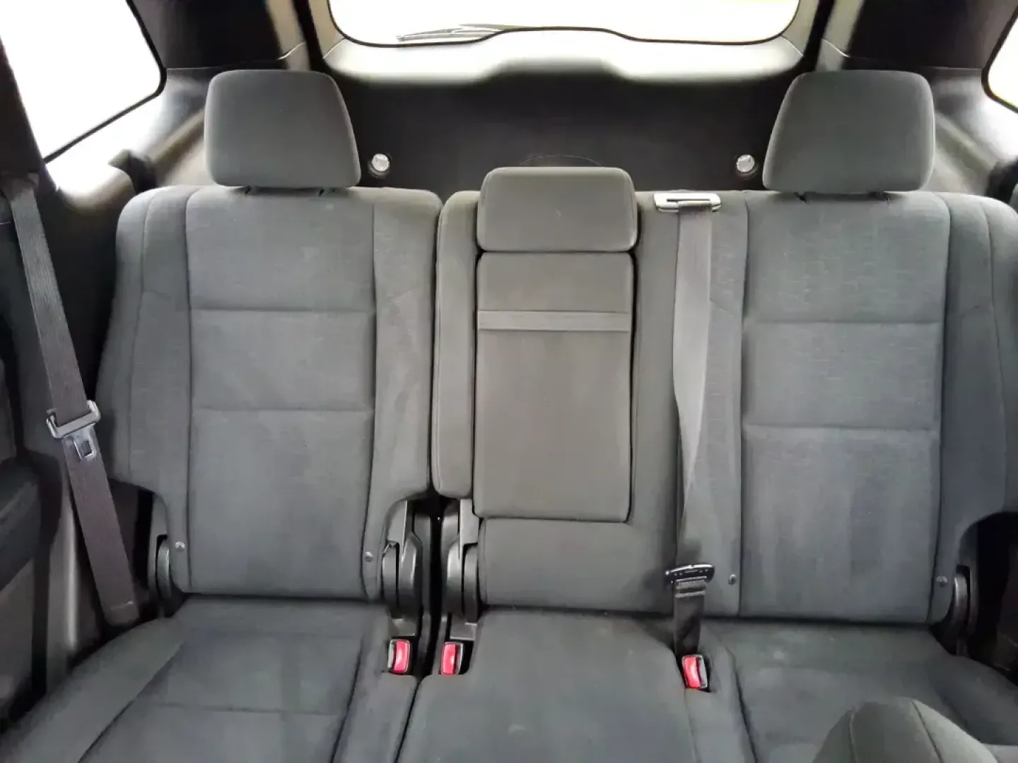 2015 Jeep Grand Cherokee Laredo (1C4RJFAG1FC) with an 3.6L V-6 DOHC engine, 8-Speed Automatic transmission, located at 1951 S Dayton Lakeview Rd., New Carlisle, OH, 45344, (937) 908-9800, 39.890999, -84.050255 - Picture a weekend that starts with a smooth commute through Clark County and ends with a spontaneous road trip-camp gear in the back, friends in the second row, and confidence when the weather turns. This 2015 Jeep Grand Cherokee Laredo is built for real life in Ohio: school runs, long drives down I - Photo#14