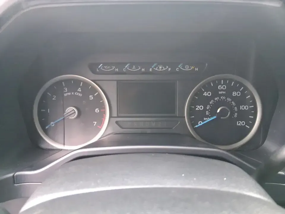 2016 Ford F-150 XLT (1FTEW1EP1GK) with an 2.7L V6 DOHC 24V engine, 6A transmission, located at 8750 N County Rd 25A, Piqua, OH, 45356, (937) 908-9800, 40.164391, -84.232513 - Need one truck that can handle weekday work runs, Saturday projects, and a last-minute road trip up I75 without breaking a sweat? This 2016 Ford F150 XLT Crew Cab 4WD is built for the doitall lifestyle-room for the crew, confidence in Ohio weather, and the capability to tow, haul, and explore while - Photo#14