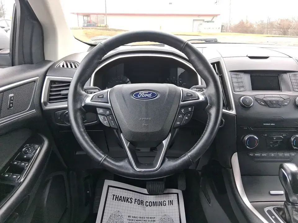 2018 Ford Edge SEL (2FMPK4J95JB) with an 2.0L L4 DOHC 16V engine, 6A transmission, located at 880 E. National Road, Vandalia, OH, 45377, (937) 908-9800, 39.891918, -84.183594 - Load up the family, point the hood toward a weekend getaway, and enjoy the confident, all-weather versatility that makes an SUV the go-to choice in Ohio-this 2018 Ford Edge SEL is built for real life, from school runs and grocery trips to road trips out toward Indian Lake or a day exploring downtown - Photo#16