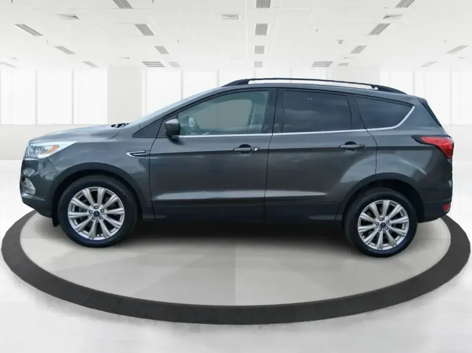 2019 Ford Escape SEL (1FMCU9HD7KU) with an 1.5L L4 DOHC 16V engine, 6A transmission, located at 1230 East Main St, Xenia, OH, 45385, (937) 908-9800, 39.688026, -83.910172 - Weekend road trips to John Bryan State Park, daily commutes down US-35, or the school-and-sports shuffle around Greene County-this 2019 Ford Escape SEL is the kind of compact SUV that fits real life in Xenia, Ohio. With confident AWD capability, a comfortable cabin, and practical cargo space, it's a - Photo#4